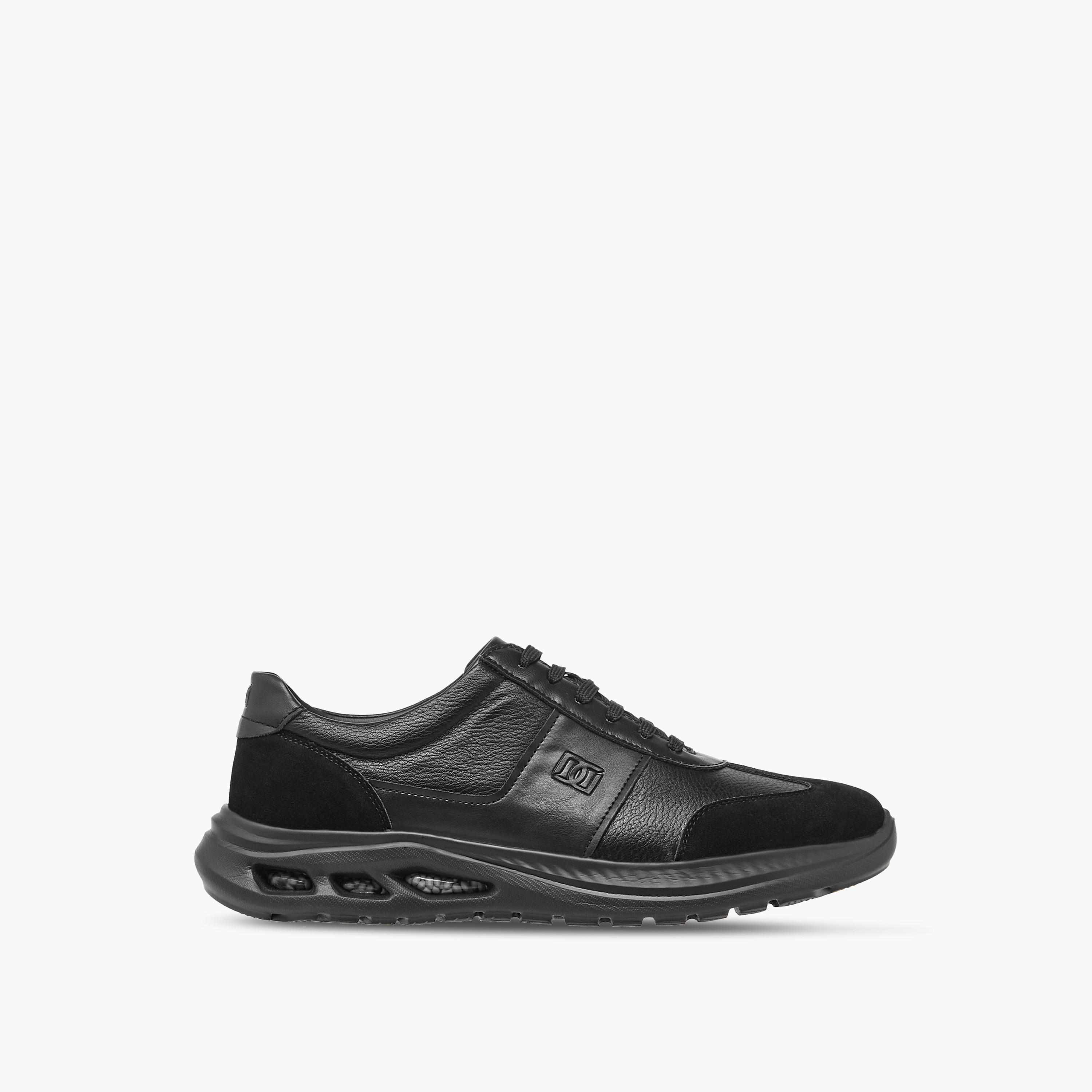 حذاء سنيكرز برباط وألواح للرجال من دوتشيني-men-shoes-sneakers-image-3