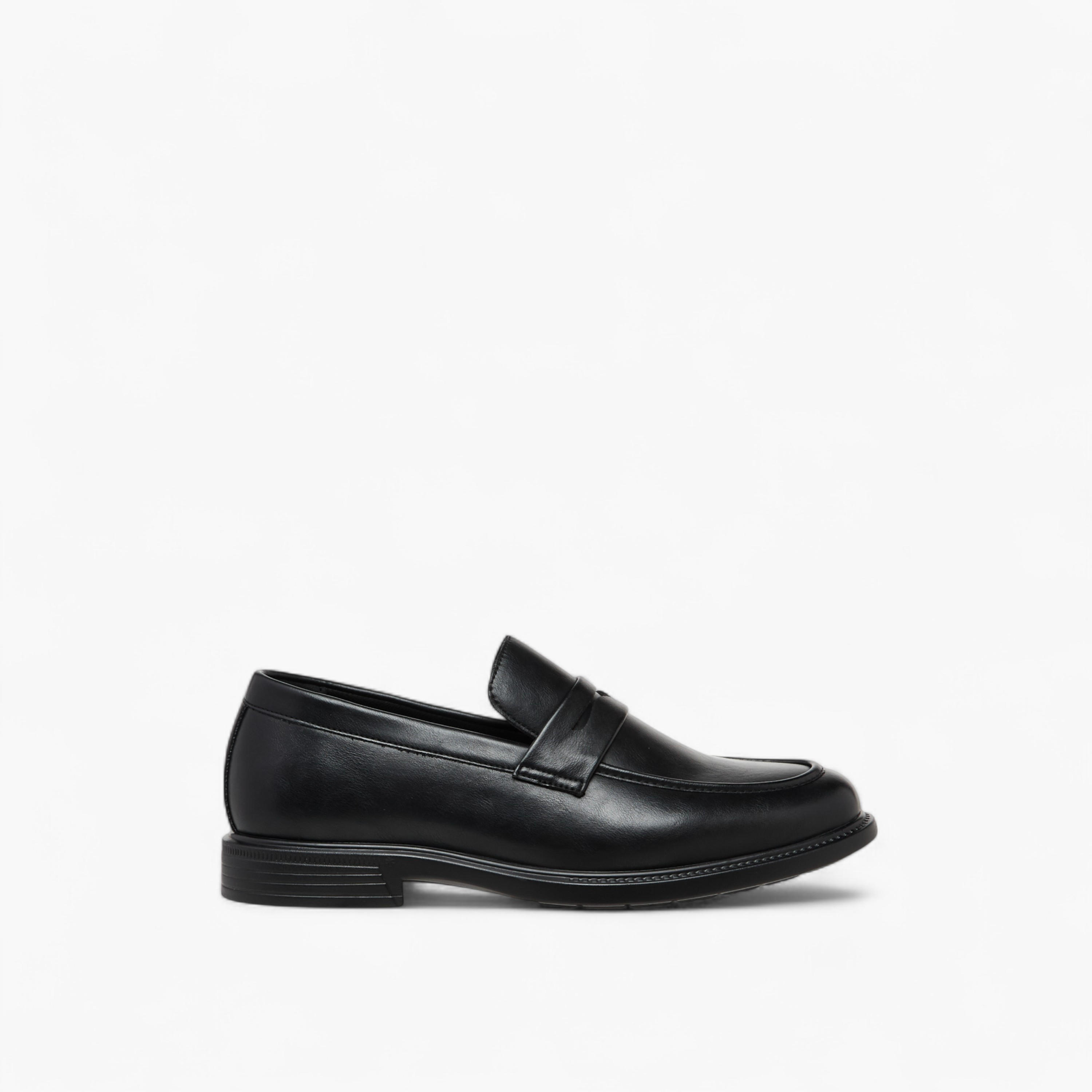 حذاء لوفر سهل الارتداء بتفاصيل مفرغة للرجال من دوتشيني-men-shoes-formalshoes-image-3