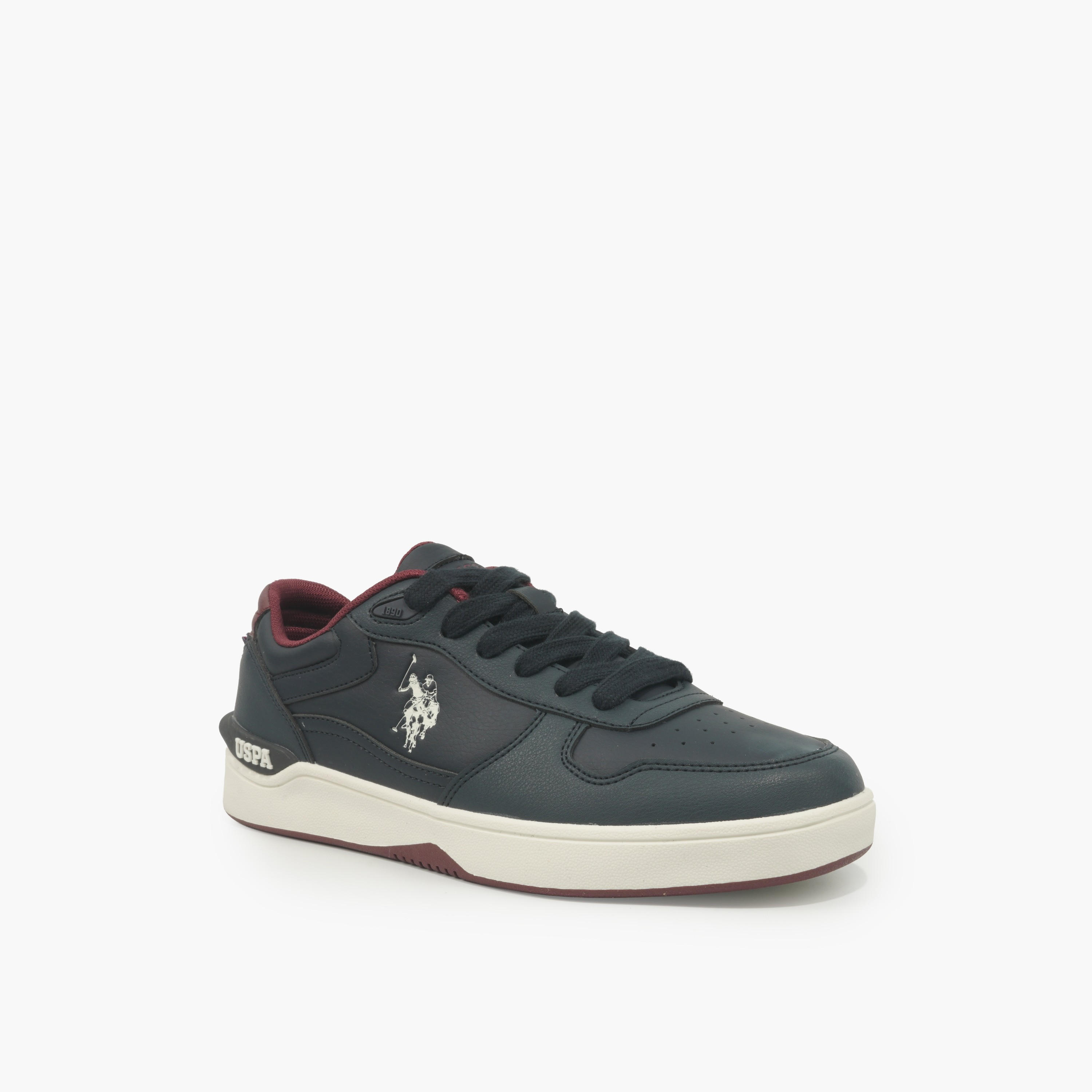 حذاء سنيكرز بطول الكاحل ورباط إغلاق وطبعات شعار للرجال من يو إس بولو أسن-men-shoes-sneakers-image-1