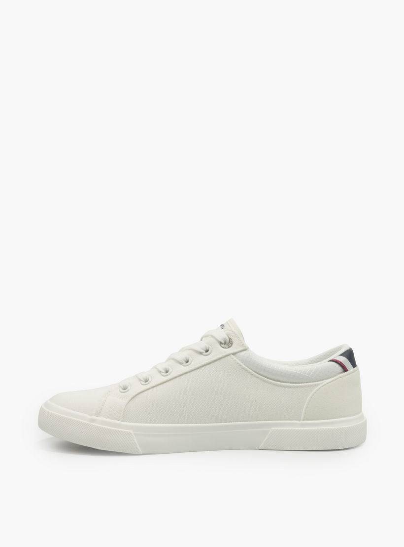 حذاء سنيكرز للكاحل بطبعات شعار ورباط إغلاق للرجال من يو إس بولو أسن-men-shoes-sneakers-image-3