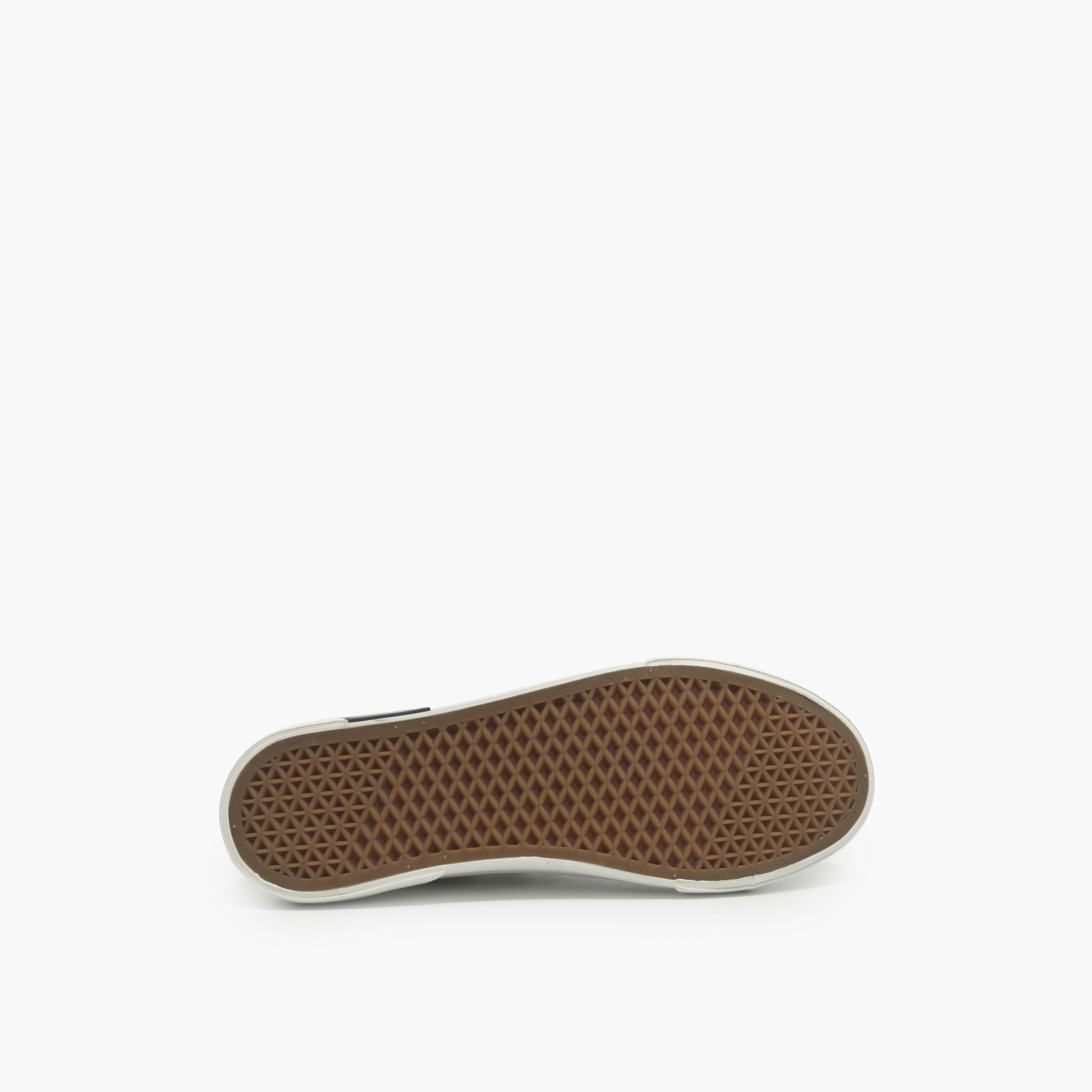 حذاء سنيكرز للكاحل بطبعات شعار ورباط إغلاق للرجال من يو إس بولو أسن-men-shoes-sneakers-image-4