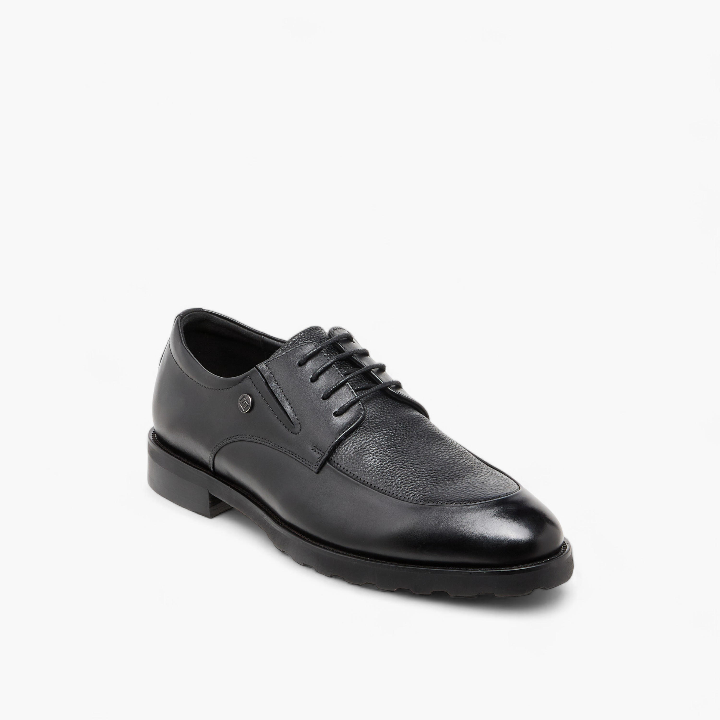 حذاء ديرقي رجالي بأربطة من الجلد الطبيعي-men-shoes-formalshoes-image-2