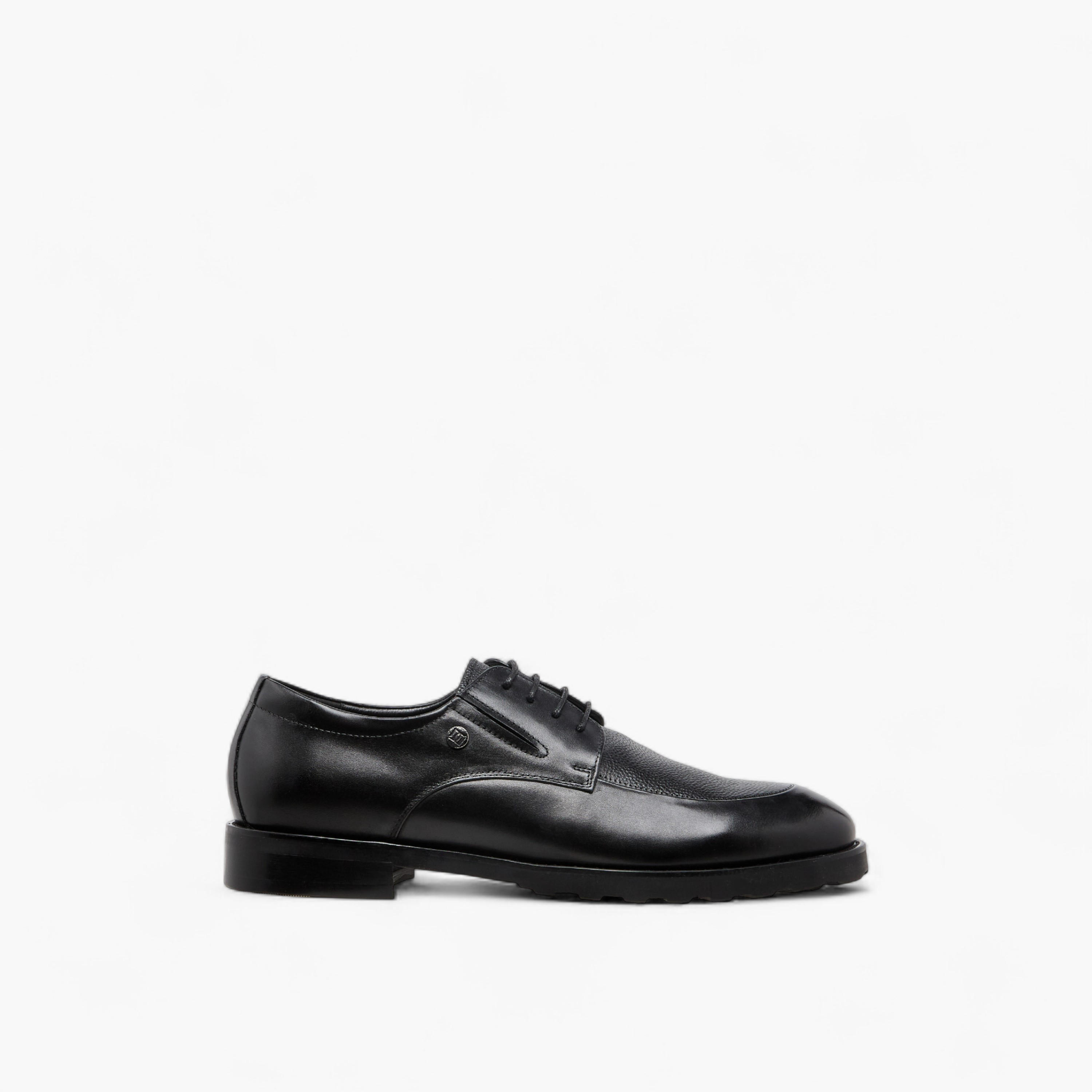 حذاء ديرقي رجالي بأربطة من الجلد الطبيعي-men-shoes-formalshoes-image-3