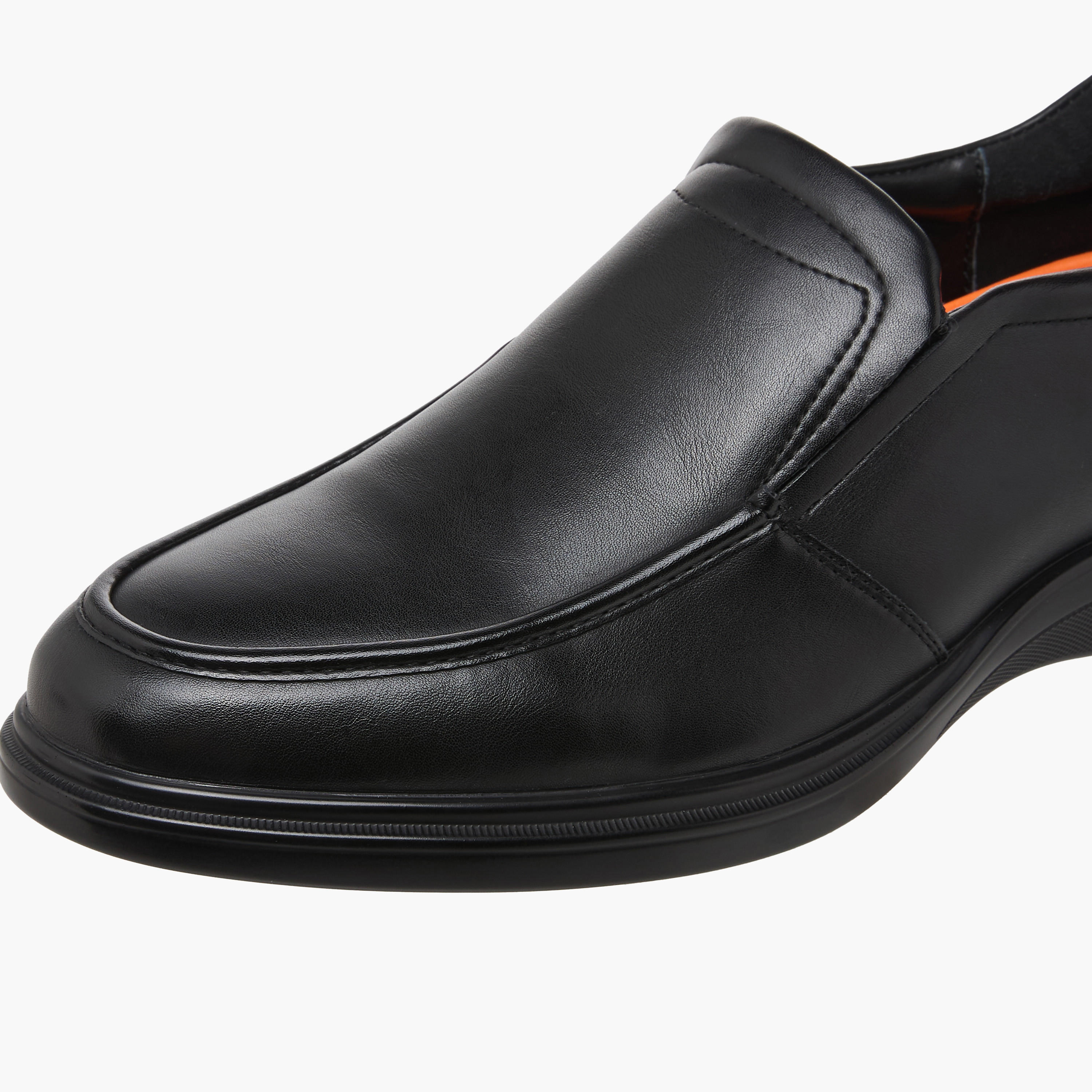 حذاء خفيف سهل الارتداء للرجال من لو كونفورت-men-shoes-loafersandmoccasins-image-4