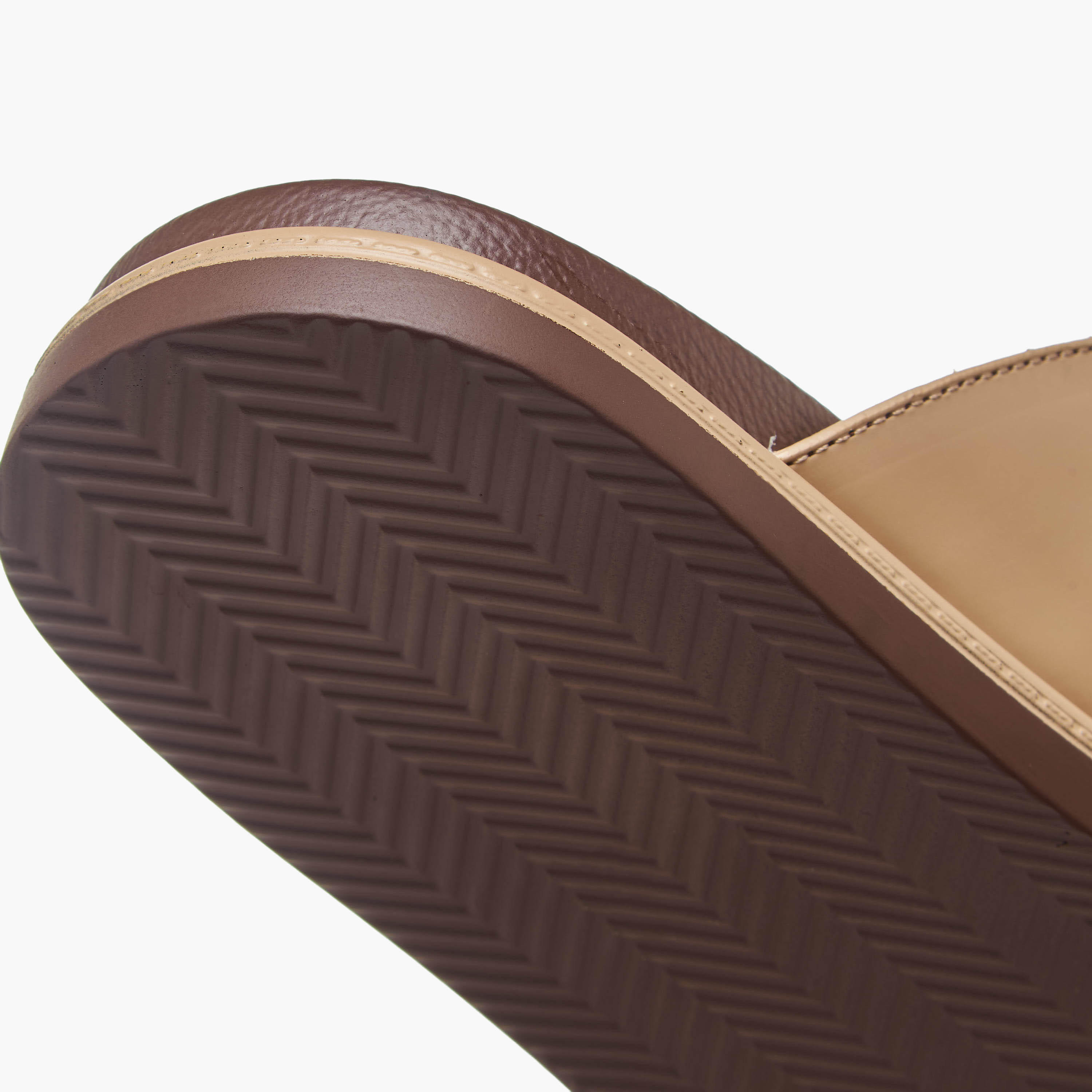 صندل مريح سهل الارتداء للرجال إل بي إل من شو إكسبريس-men-shoes-sandals-image-6