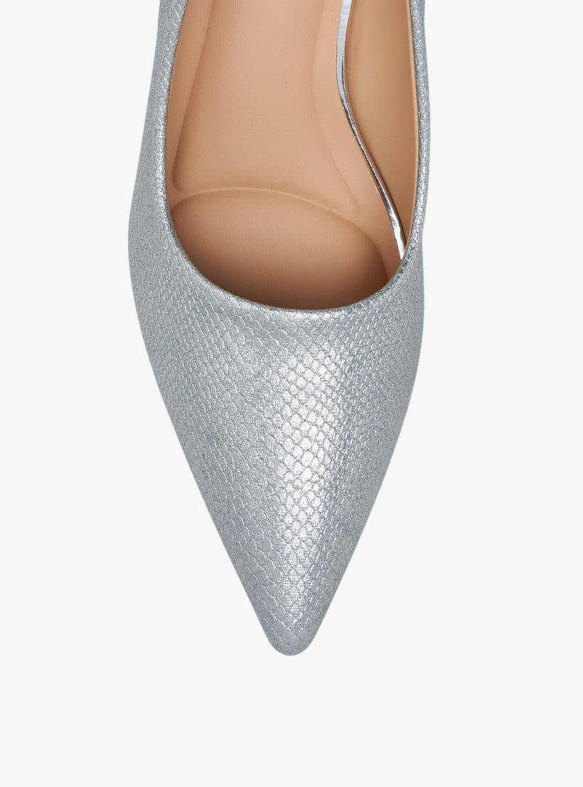 حذاء كلاسيكي بكعب رفيع للنساء من فلورا بيلا-women-shoes-heels-image-4