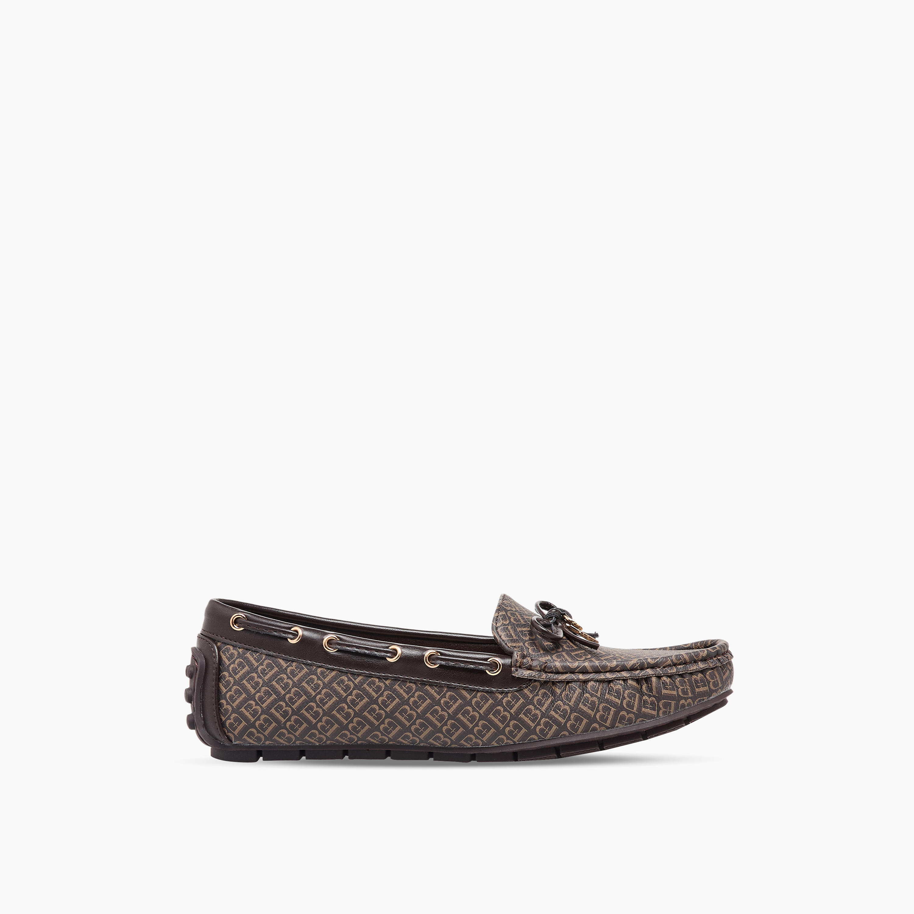 حذاء لوفر بطبعات مونوجرام للنساء من فلورا بيلا-women-shoes-flats-moccasins-image-3