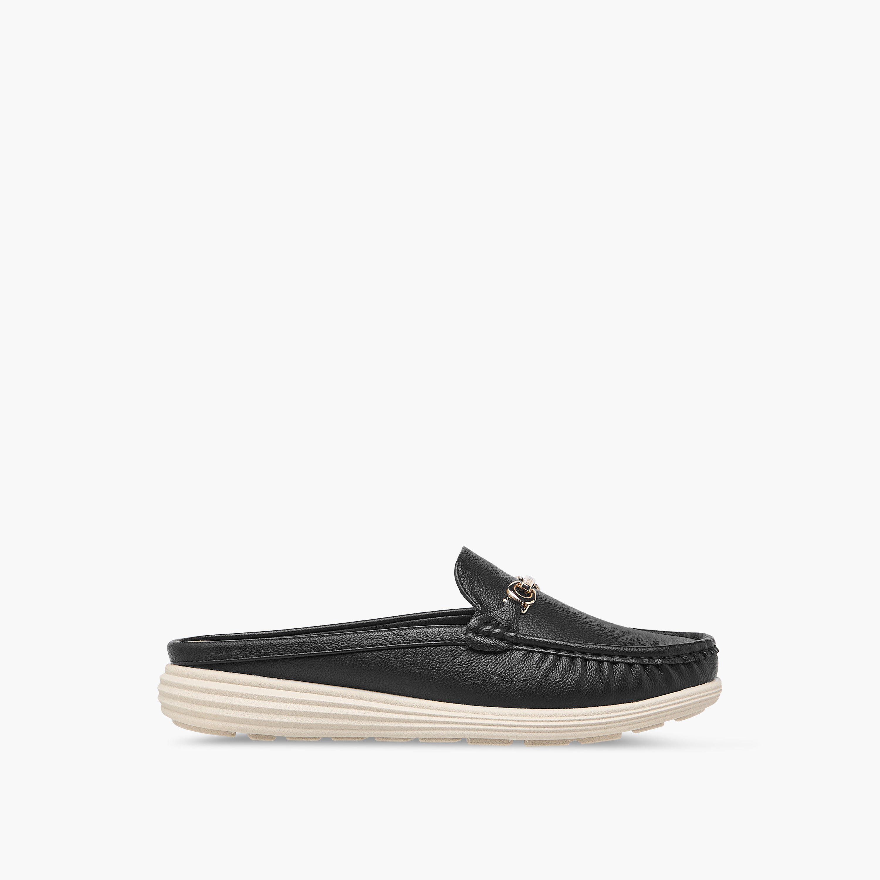 حذاء ميول سهل الارتداء بزينة معدنية من فلورا بيلا-women-shoes-flats-mules-image-3
