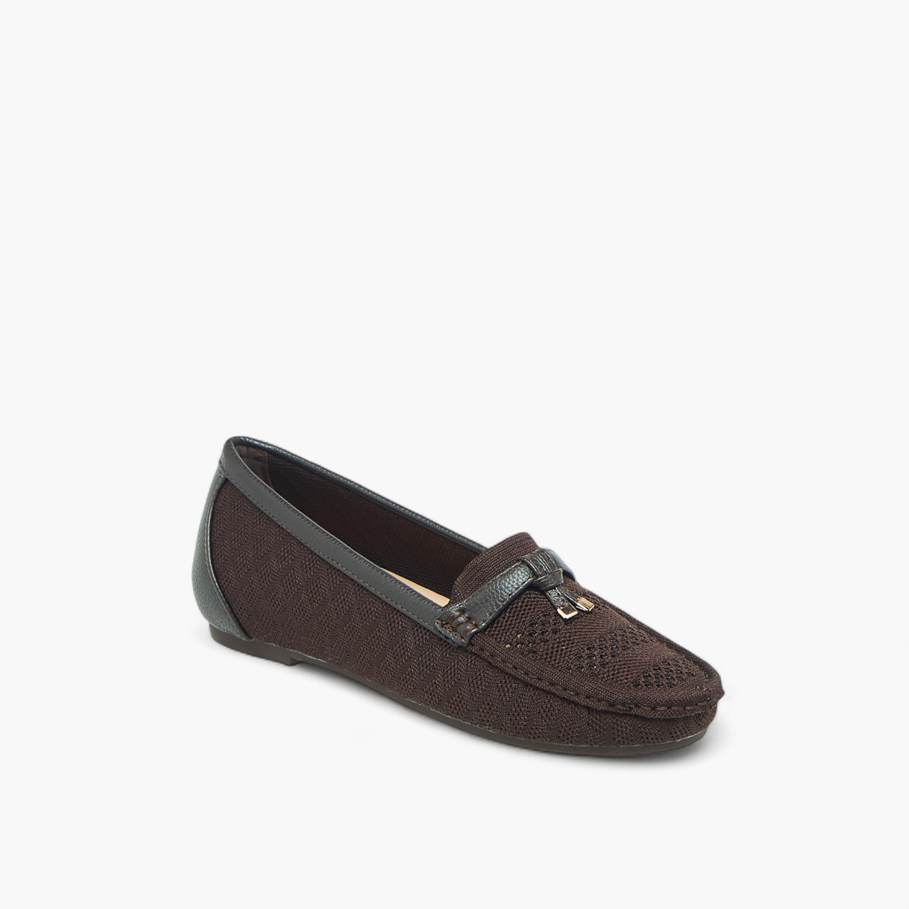 حذاء لوفرز سهل الارتداء بزينة عقد من فلورا بيلا-women-shoes-loafersandmoccasins-image-2