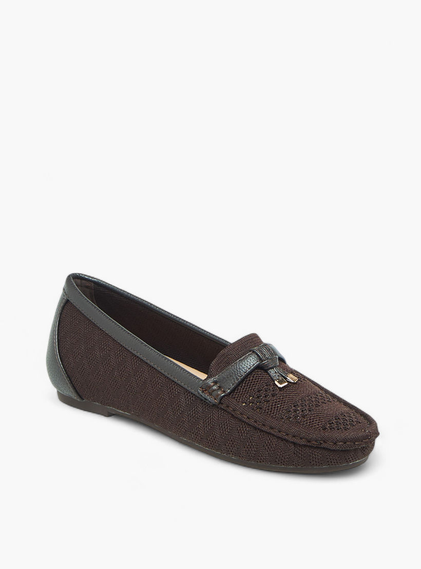 حذاء لوفرز سهل الارتداء بزينة عقد من فلورا بيلا-women-shoes-loafersandmoccasins-image-2