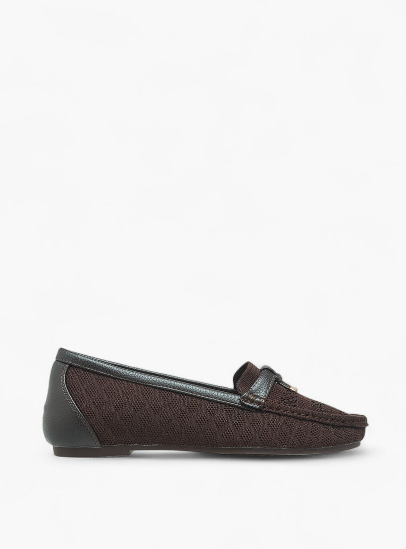 حذاء لوفرز سهل الارتداء بزينة عقد من فلورا بيلا-women-shoes-loafersandmoccasins-image-3