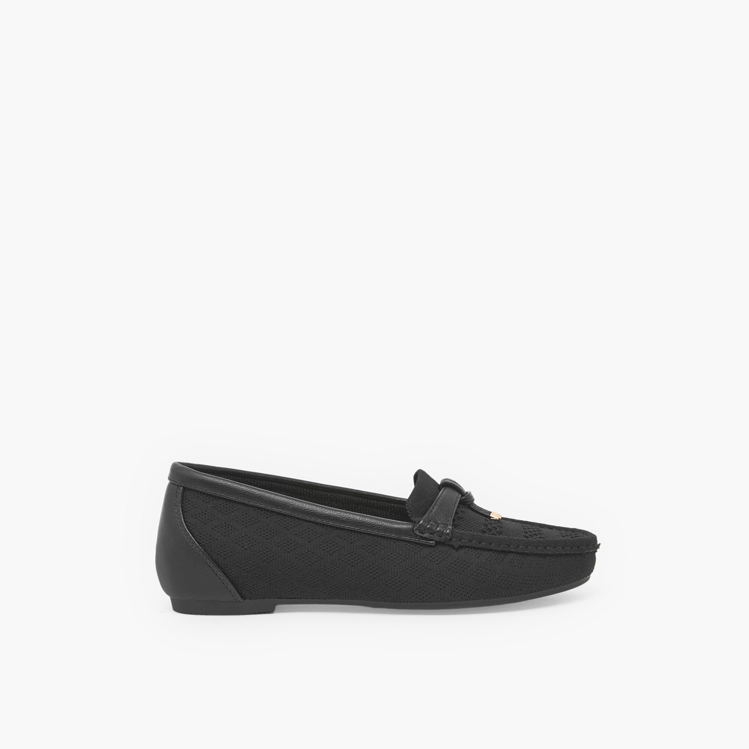 حذاء موكاسين سهل الارتداء للنساء من فلورا بيلا-women-shoes-flats-moccasins-image-3