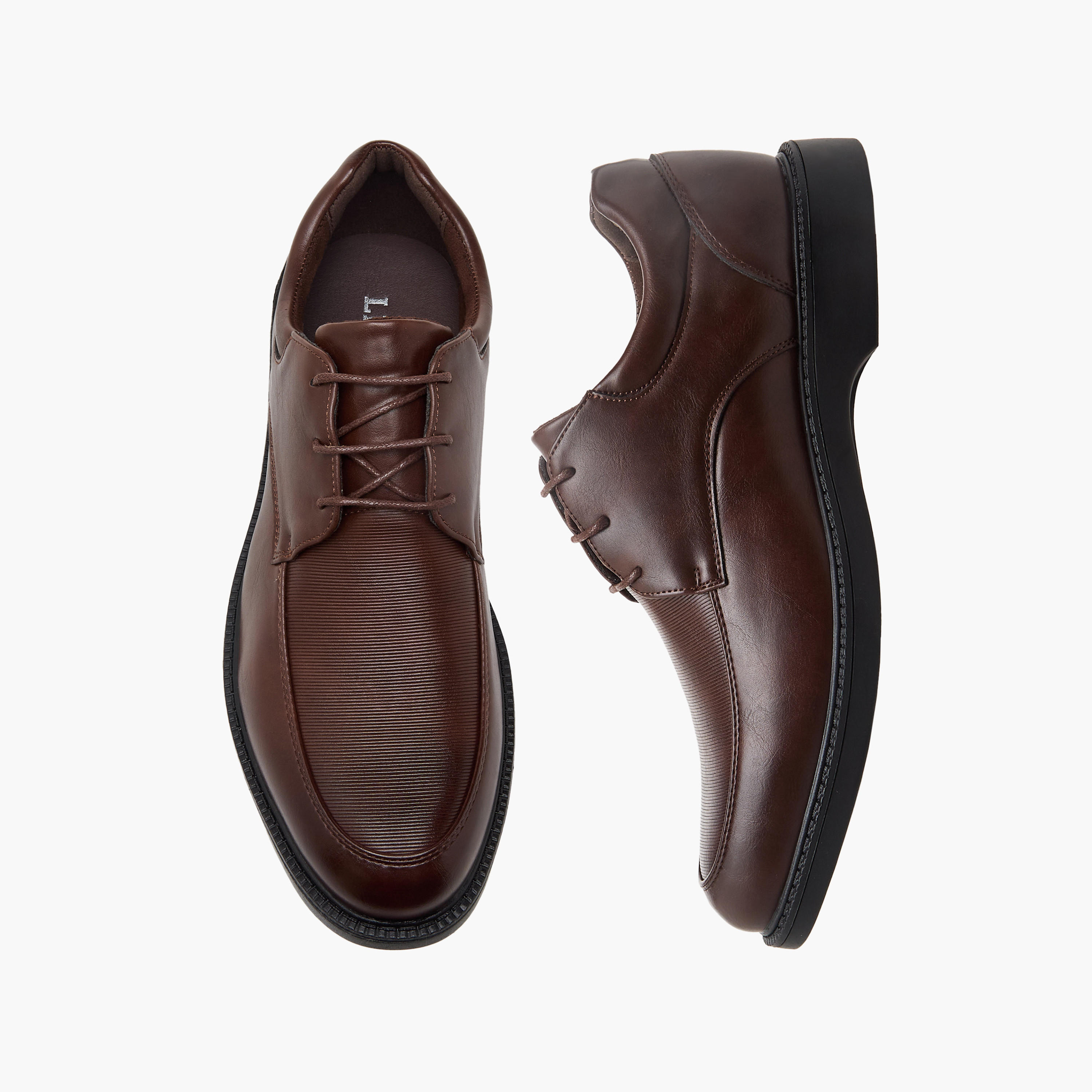 حذاء ديربي مضلع برباط إغلاق للرجال من إل بي إل من شو إكسبريس-men-shoes-formalshoes-image-1