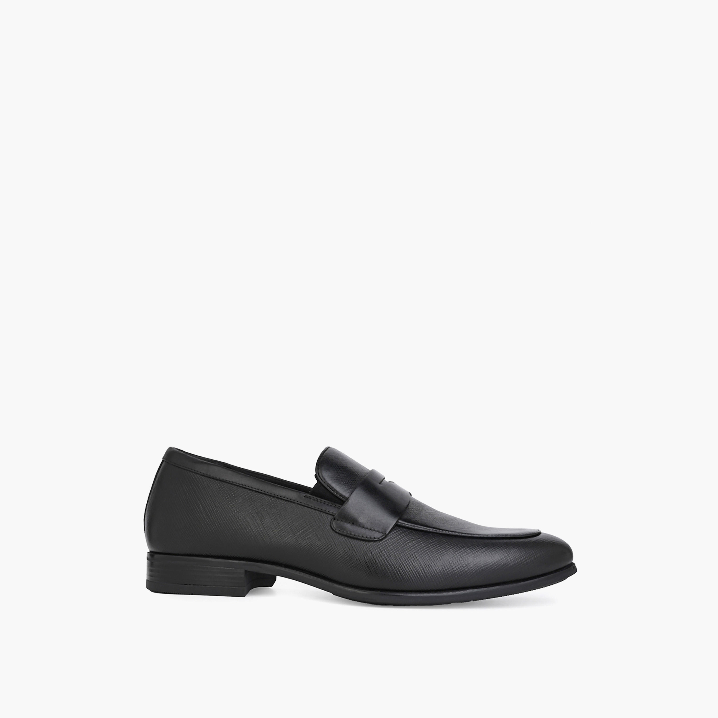Duchini Men Textured Genuine Leather Loafers-men-shoes-loafersandmoccasins-image-3