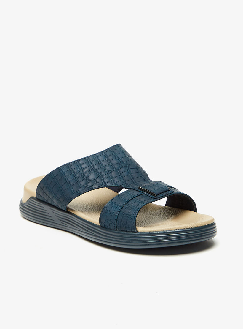 صندل بارز الملمس وسهل الارتداء من لو كونفورت-men-shoes-sandals-image-2