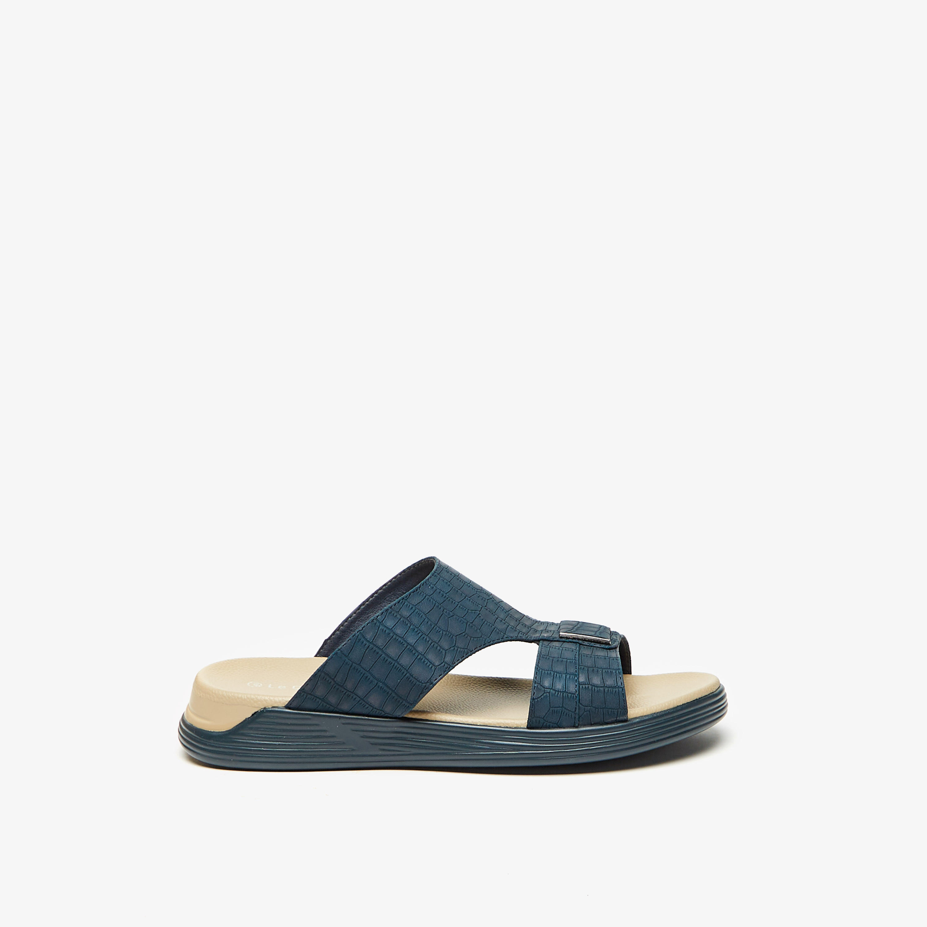 صندل بارز الملمس وسهل الارتداء من لو كونفورت-men-shoes-sandals-image-3