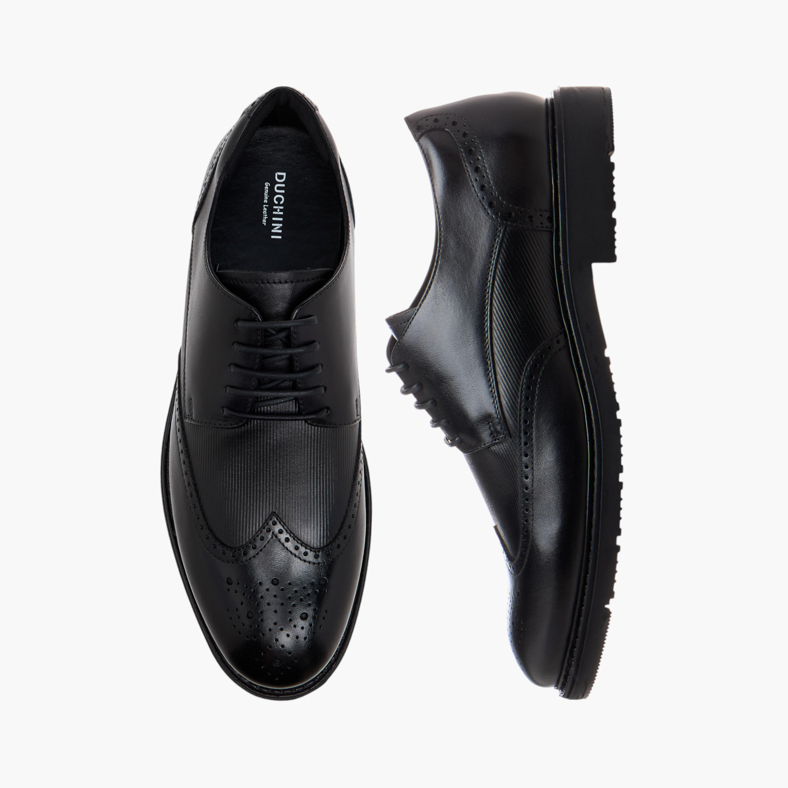 حذاء ديربي جلد بارز الملمس برباط للرجال من دوتشيني-men-shoes-formalshoes-image-1