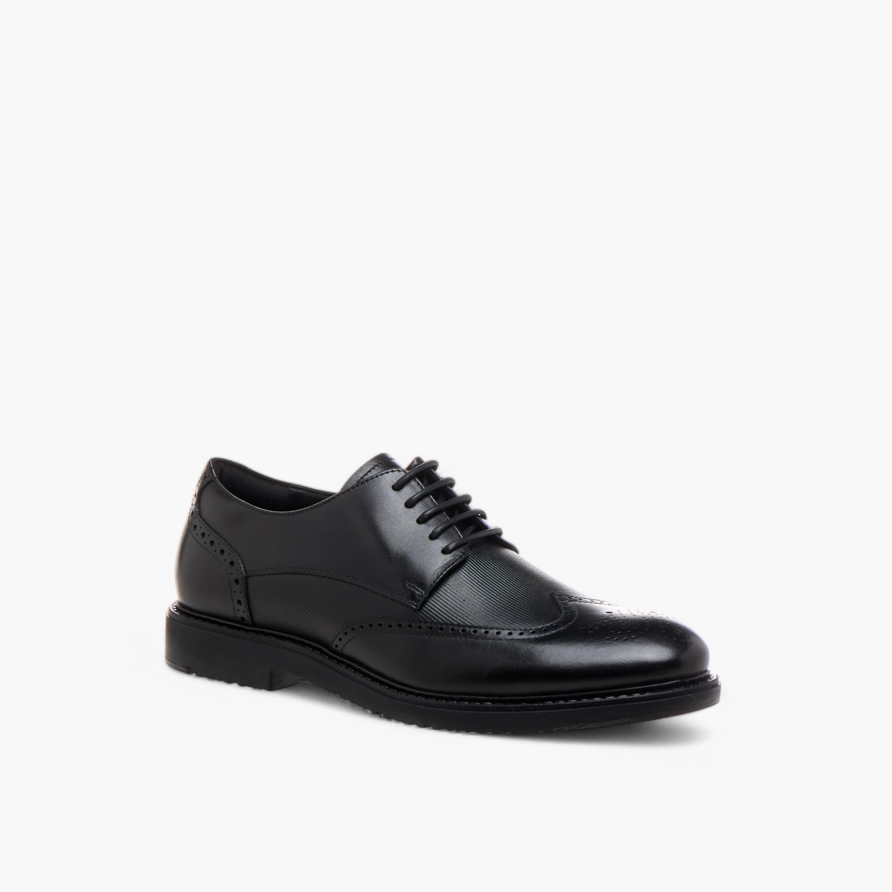حذاء ديربي جلد بارز الملمس برباط للرجال من دوتشيني-men-shoes-formalshoes-image-2
