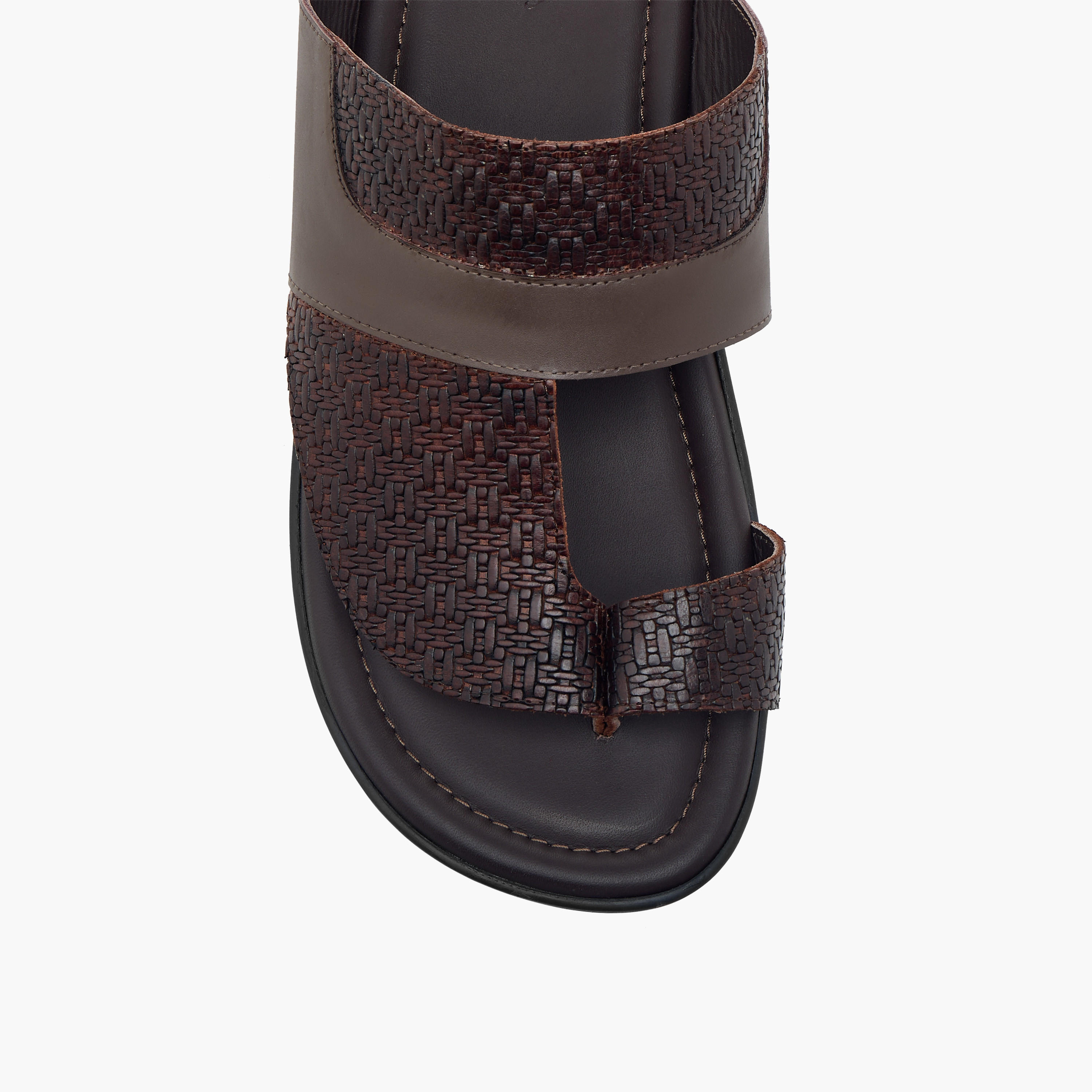 صندل عربي بارز الملمس سهل الارتداء بتفاصيل حلقة إصبع من الواحة-men-shoes-sandals-image-3