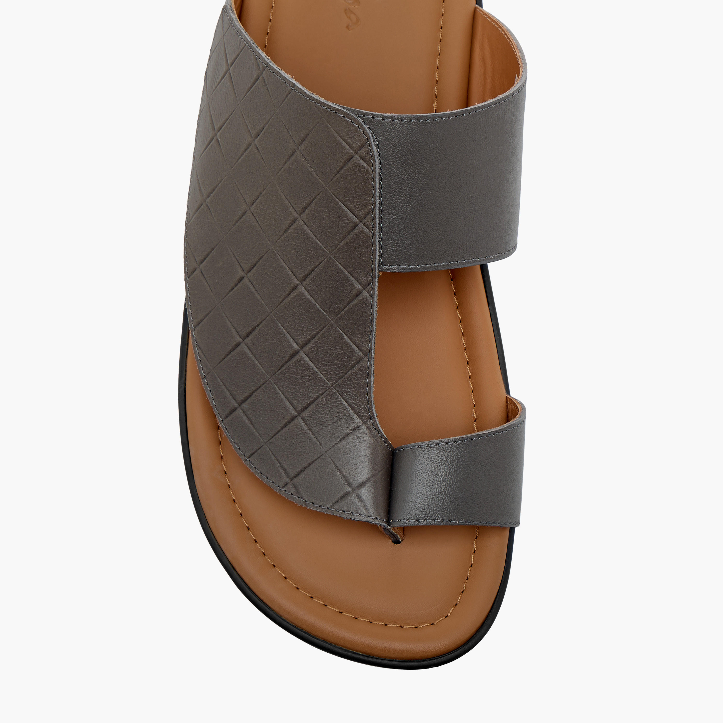 صندل عربي سهل الارتداء بارز الملمس بتفاصيل حلقة إصبع من الواحة-men-shoes-sandals-image-3