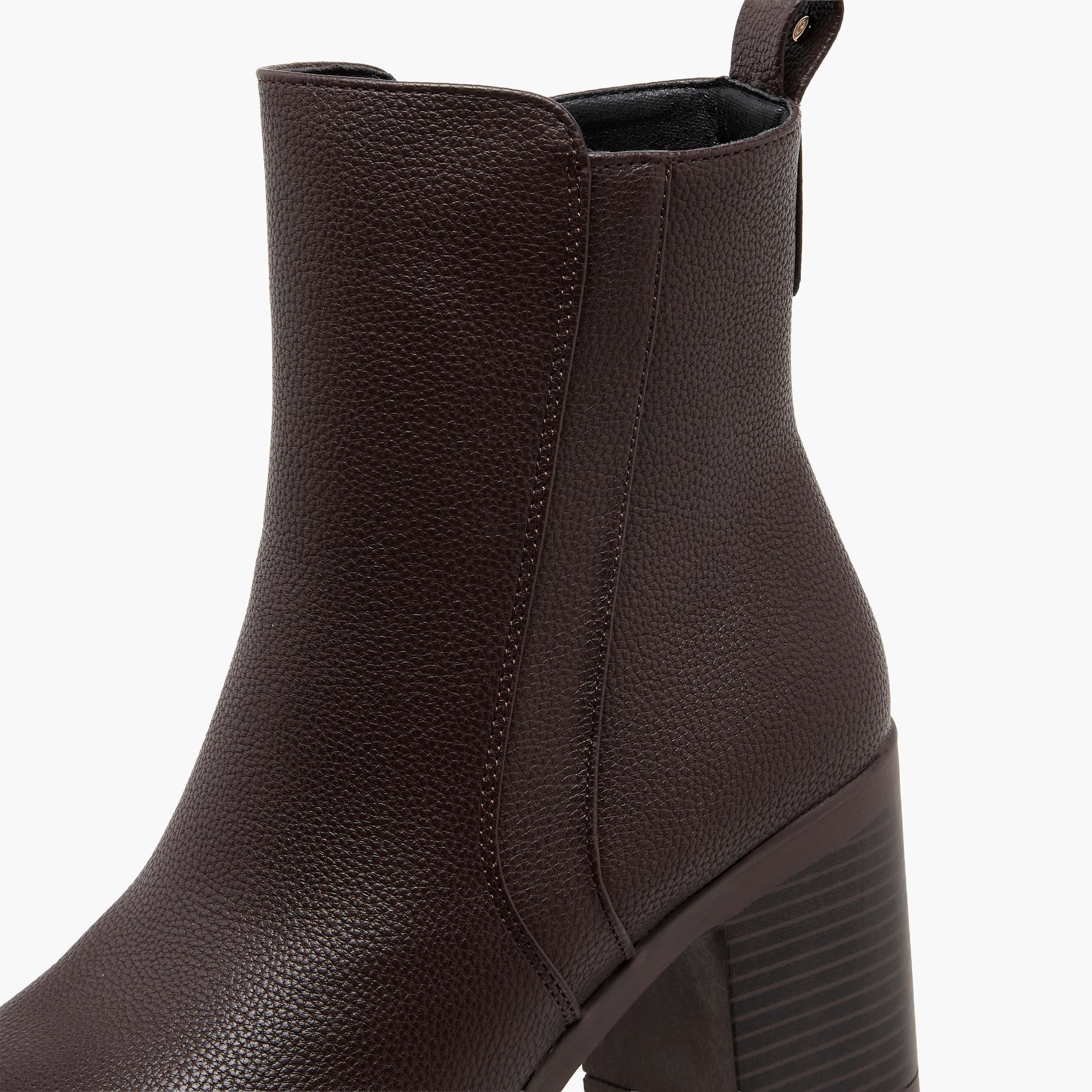 بوت طول الكاحل بكعب سميك للنساء من فلورا بيلا-women-shoes-boots-image-4