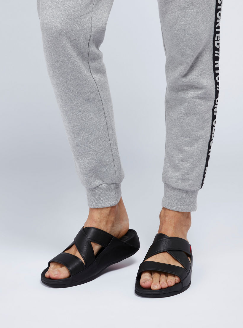 شبشب خفيف بأحزمة متقاطعة من فيت فلوب-men-shoes-sandals-image-2