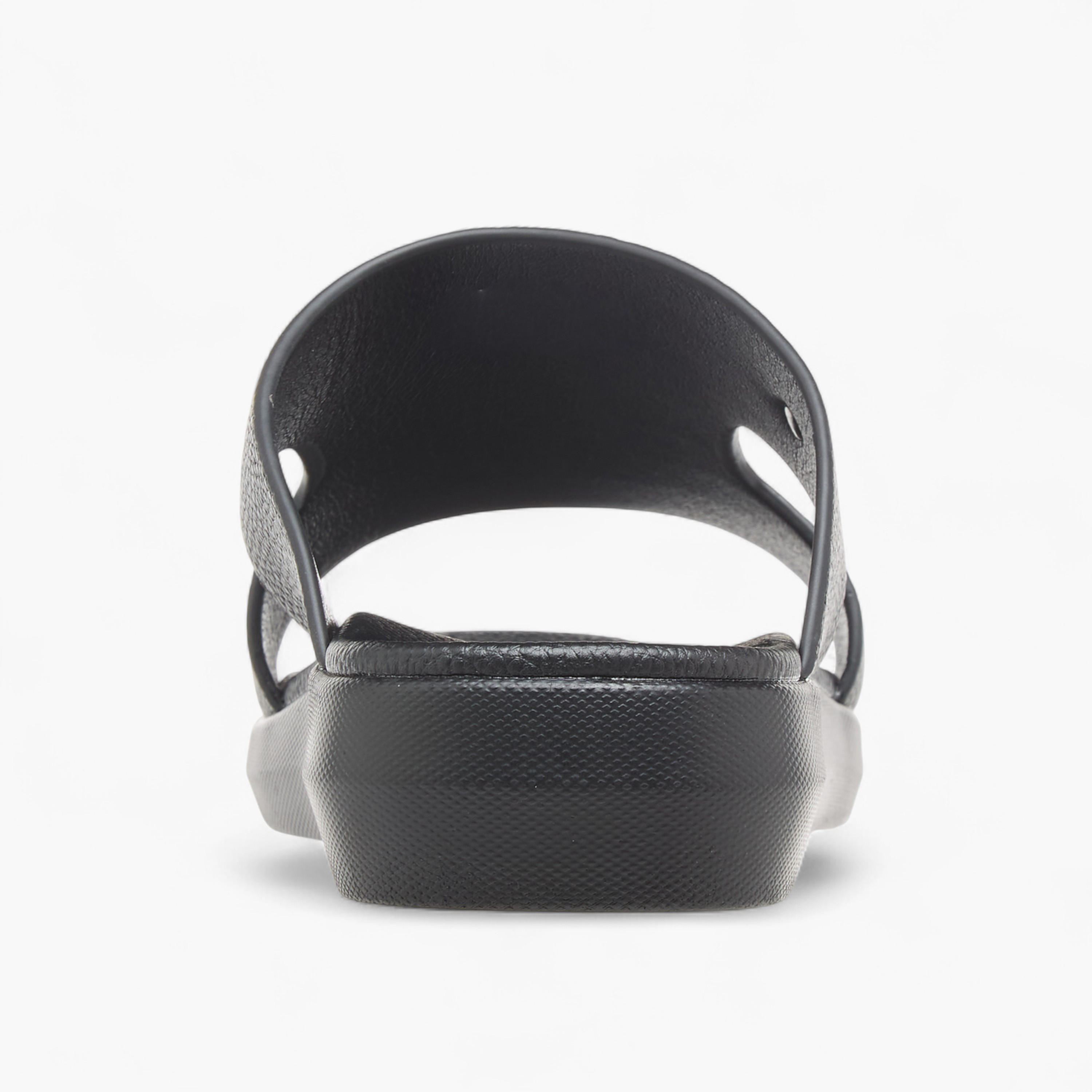 صندل سهل الارتداء بتفاصيل مفرغة من لو كونفورت-men-shoes-sandals-image-5