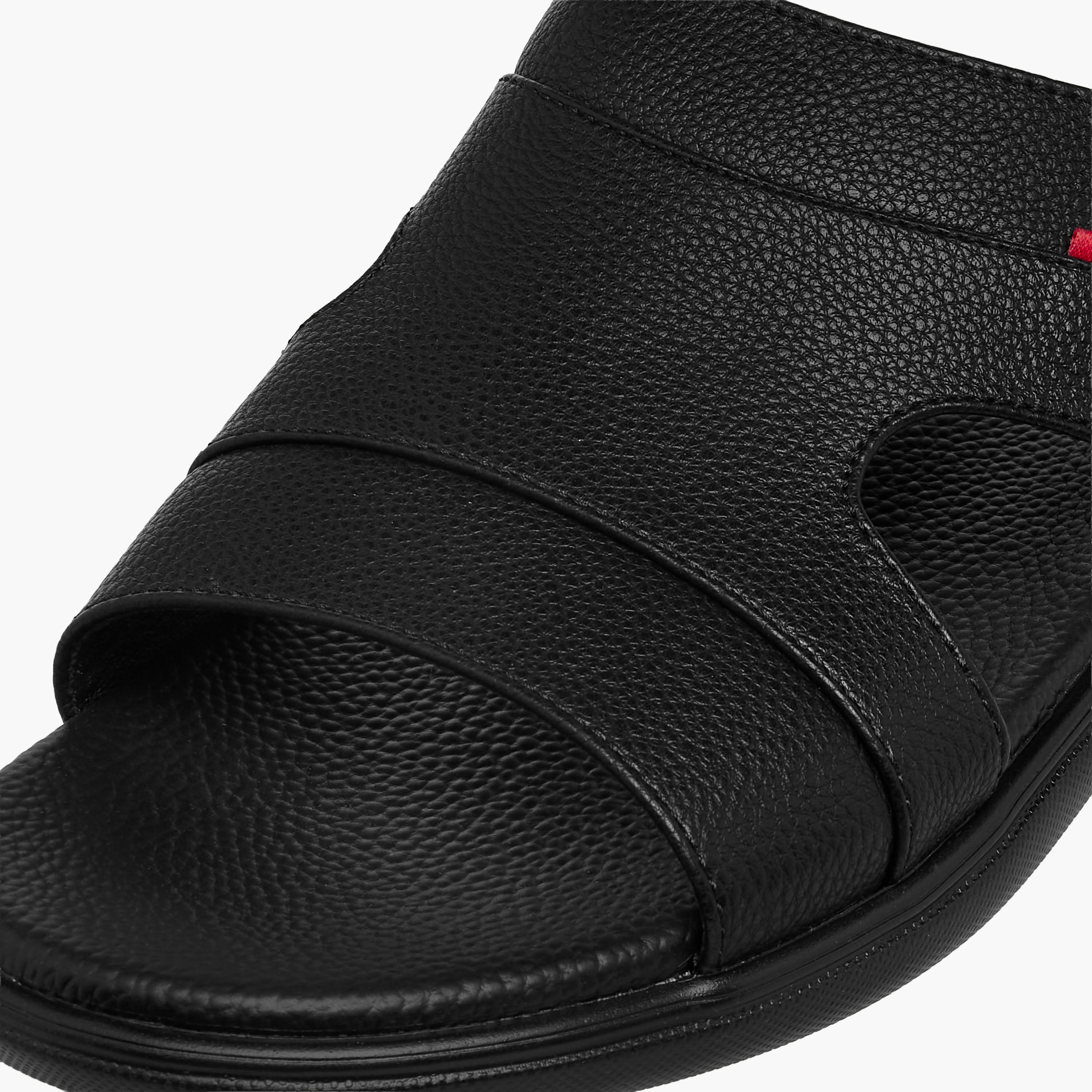 صندل بارز الملمس للرجال من إل بي إل من شو إكسبريس-men-shoes-sandals-image-4