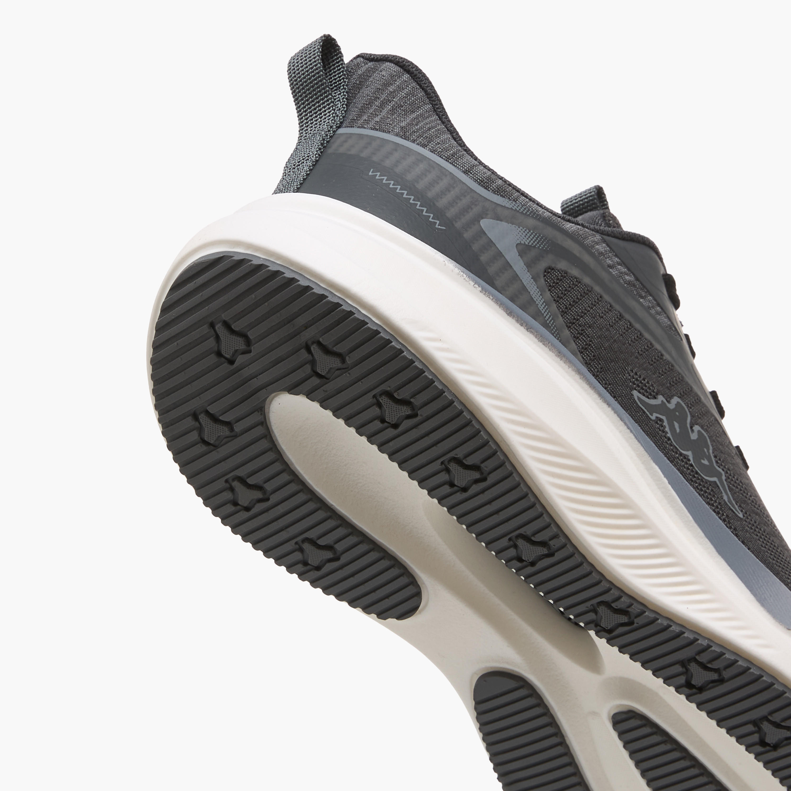 حذاء رياضي برباط إغلاق للرجال من كابا-men-shoes-sports-image-5