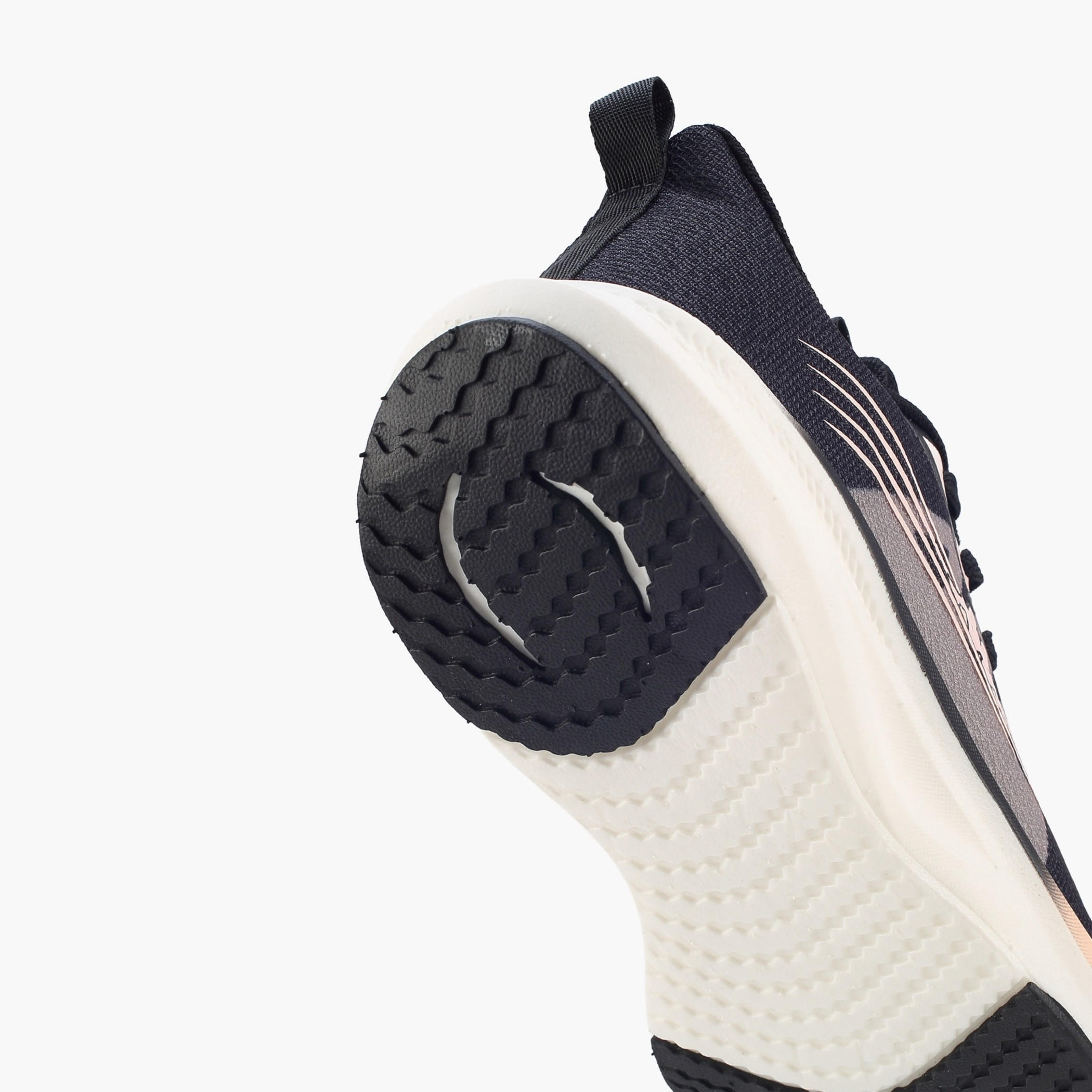 حذاء رياضي برباط إغلاق للنساء من كابا-women-shoes-sports-image-5