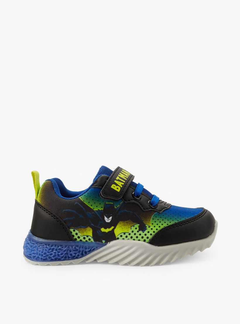 حذاء سنيكرز طول الكاحل بطبعات باتمان وشريط إغلاق للأطفال من مارفل-boys-shoes-sneakers-image-3