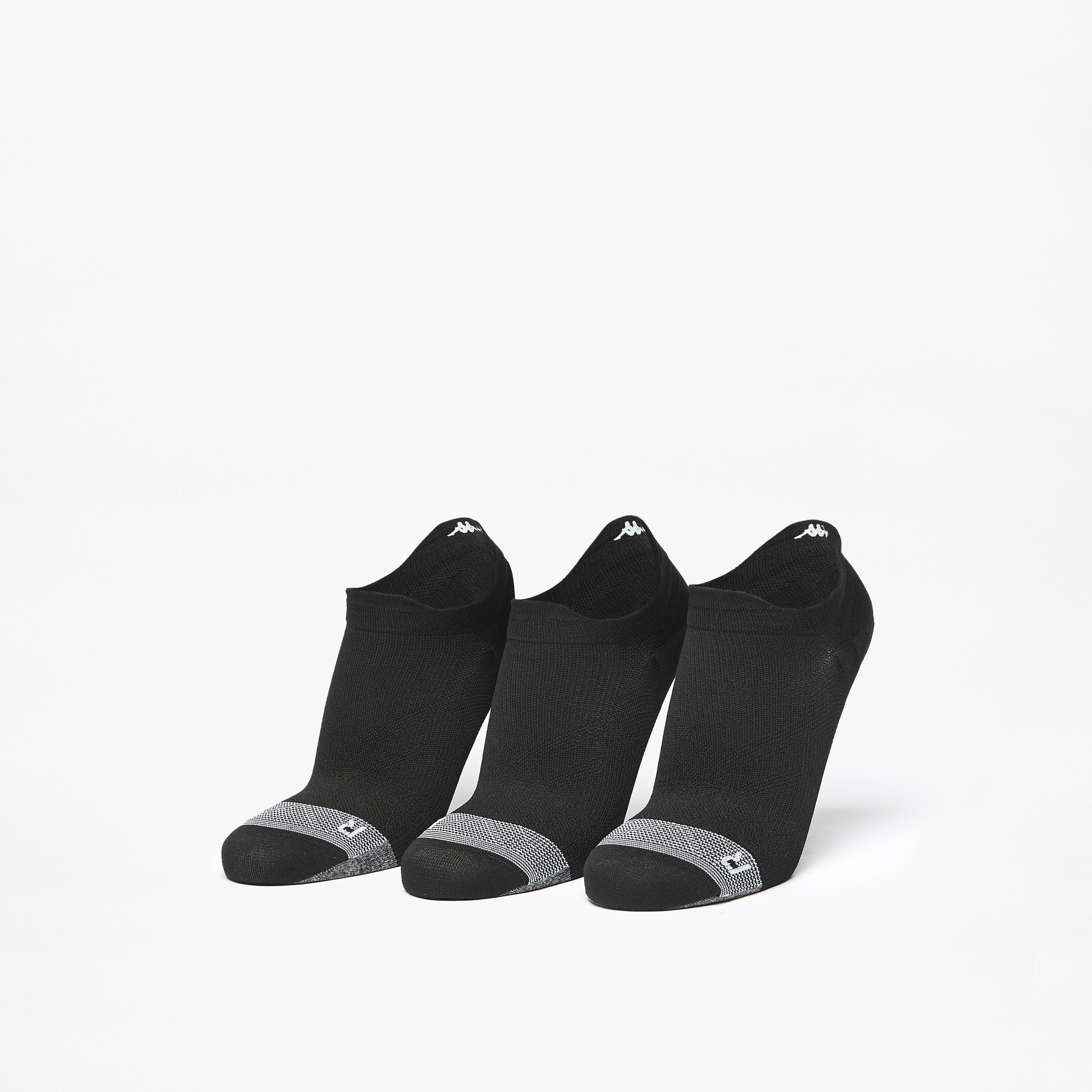 طقم جوارب بيرفورمانس 3 أزواج بطول الكاحل وتفاصيل الشعار من كابا-men-socks-image-1