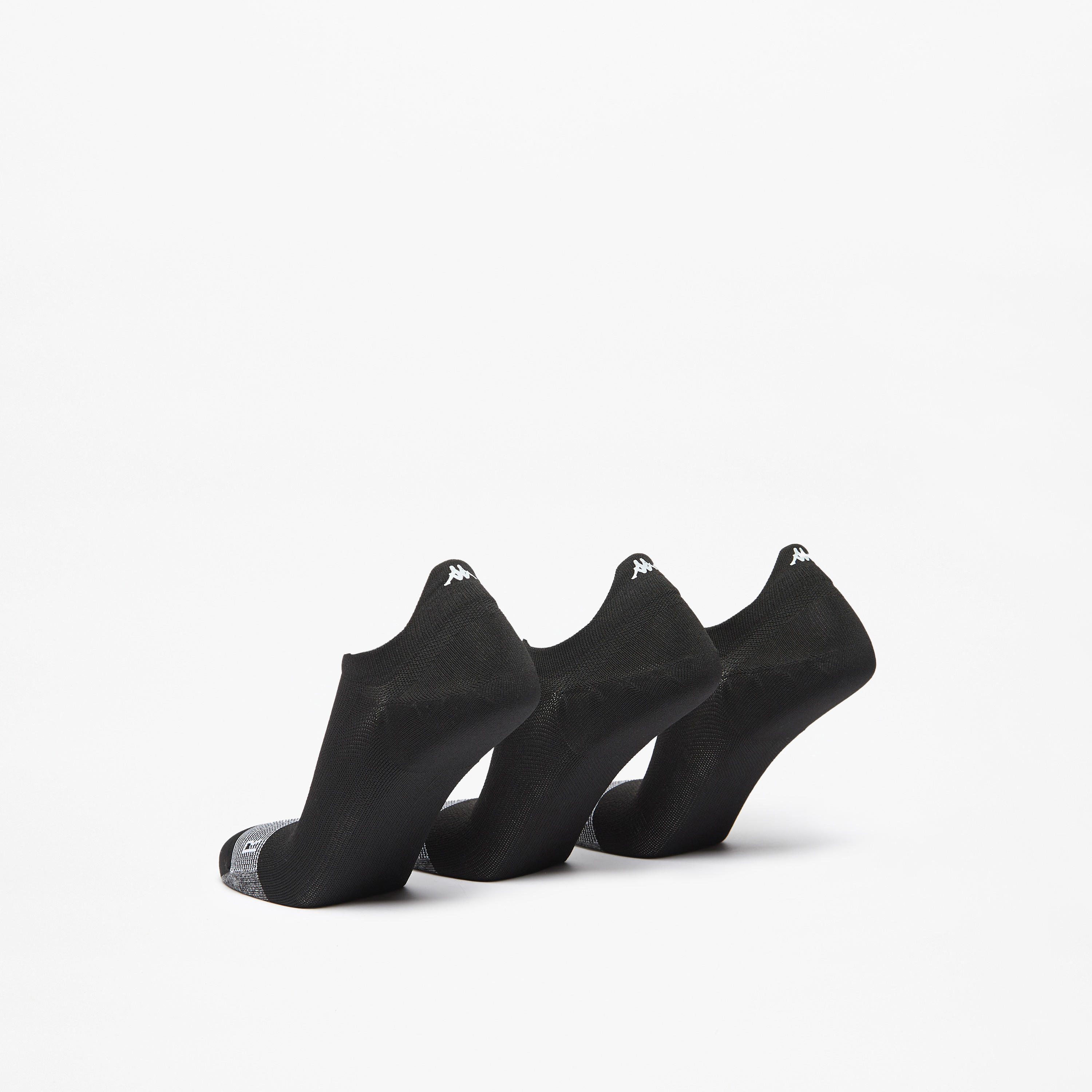 طقم جوارب بيرفورمانس 3 أزواج بطول الكاحل وتفاصيل الشعار من كابا-men-socks-image-3