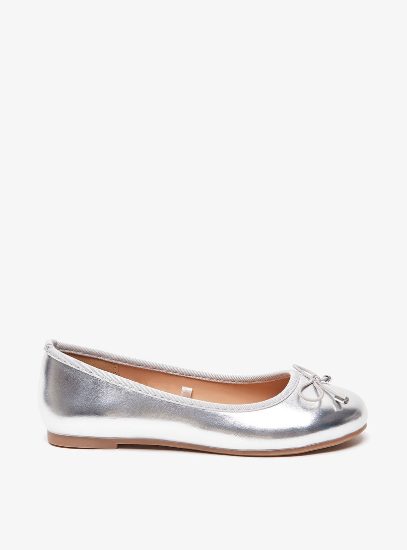 Little Missy Solid Slip-On Round Toe Ballerina Shoes with Cushioning-girls-shoes-ballerinas-image-2