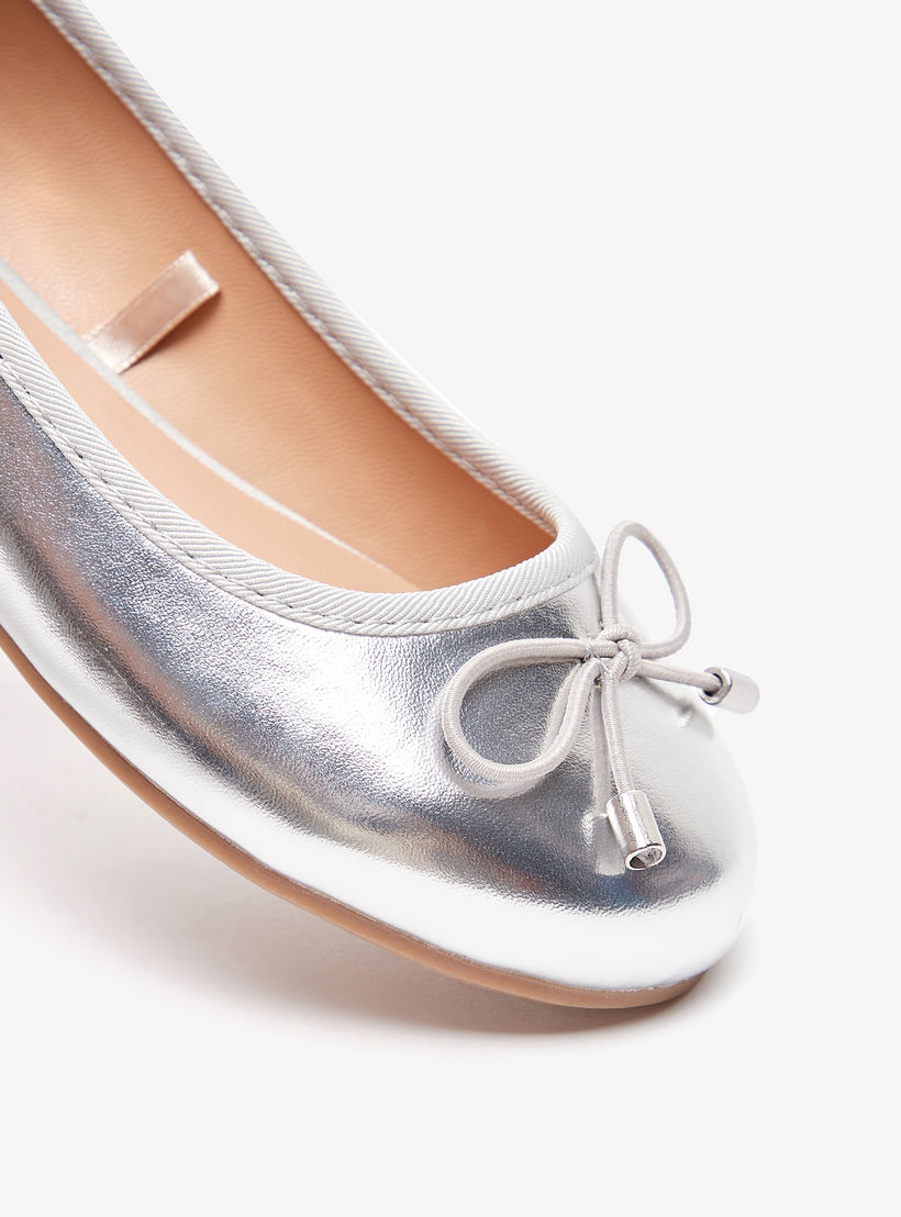 Little Missy Solid Slip-On Round Toe Ballerina Shoes with Cushioning-girls-shoes-ballerinas-image-4