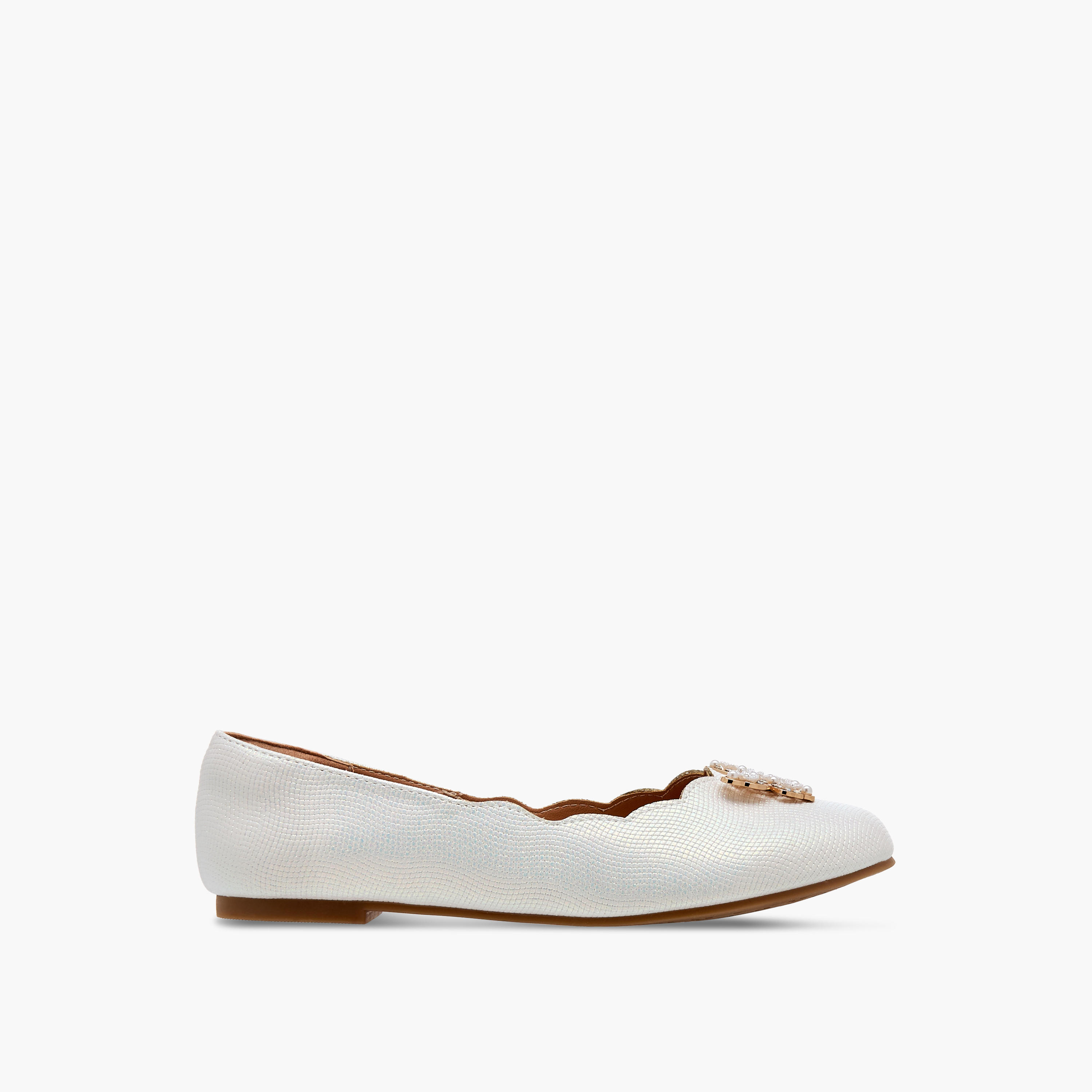 Little Missy Butterfly Embellished Ballerina Shoes with Scallop Hem-girls-shoes-ballerinas-image-3