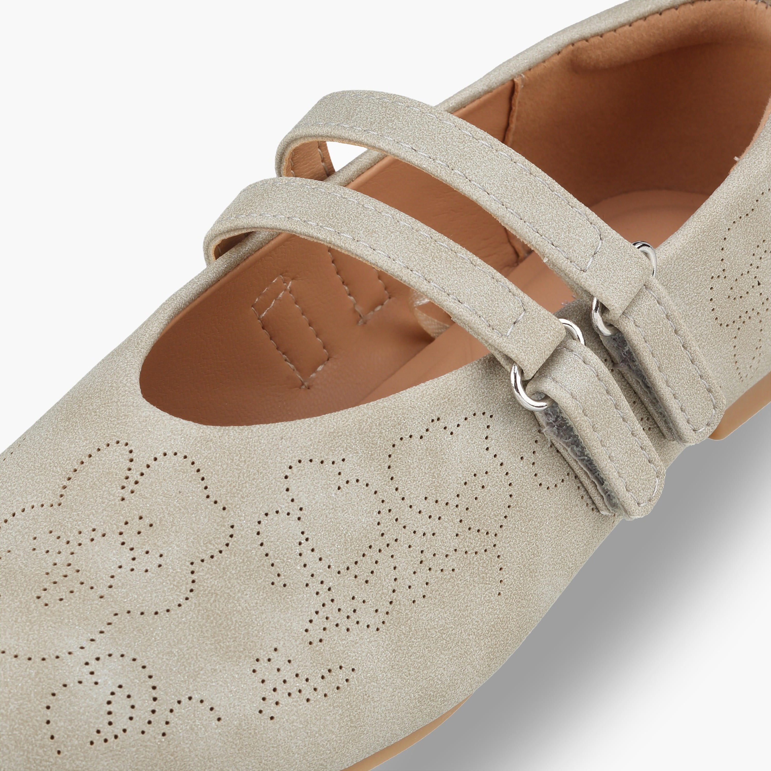 حذاء ماري جين بتفاصيل قص للفتيات من ليتل ميسي-girls-shoes-ballerinas-image-6