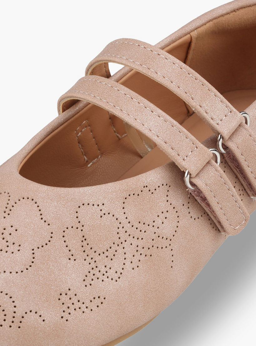 حذاء ماري جين بتفاصيل قص للفتيات من ليتل ميسي-girls-shoes-ballerinas-image-6