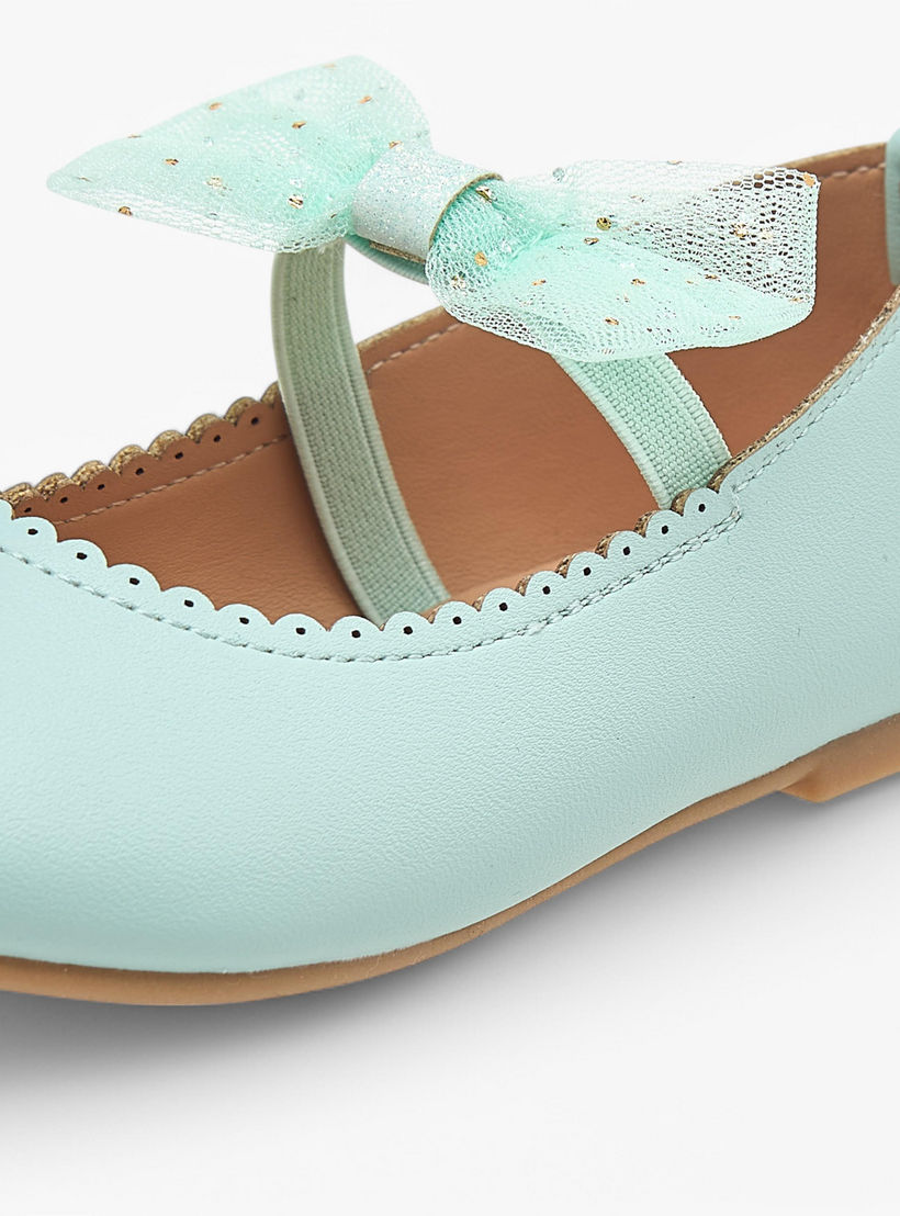 حذاء باليرينا بتفاصيل فيونكة وحزام مطاطي من فلورا بيلا-girls-shoes-ballerinas-image-6