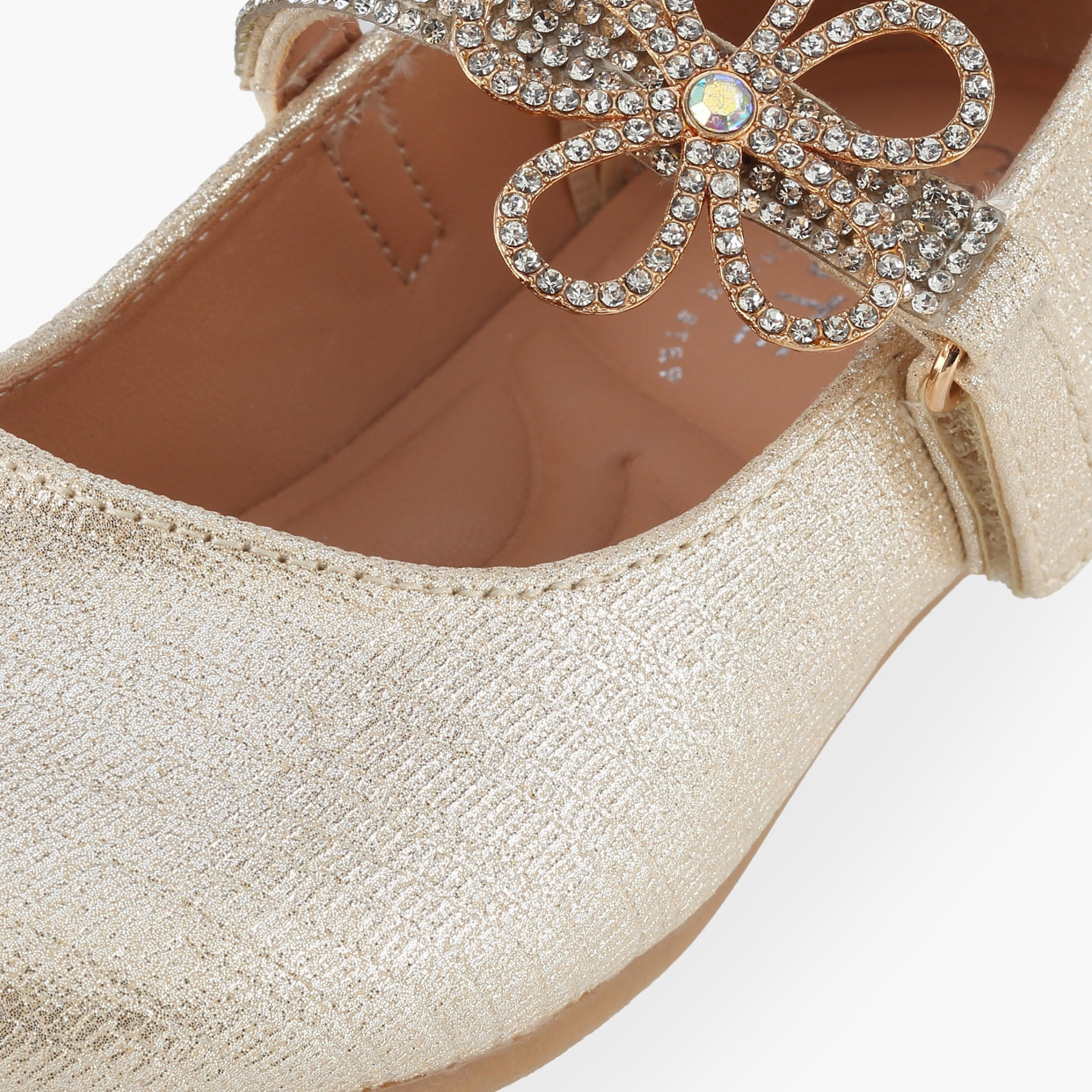 حذاء باليرينا بشريط لاصق للبنات من سيليست-girls-shoes-maryjanes-image-6