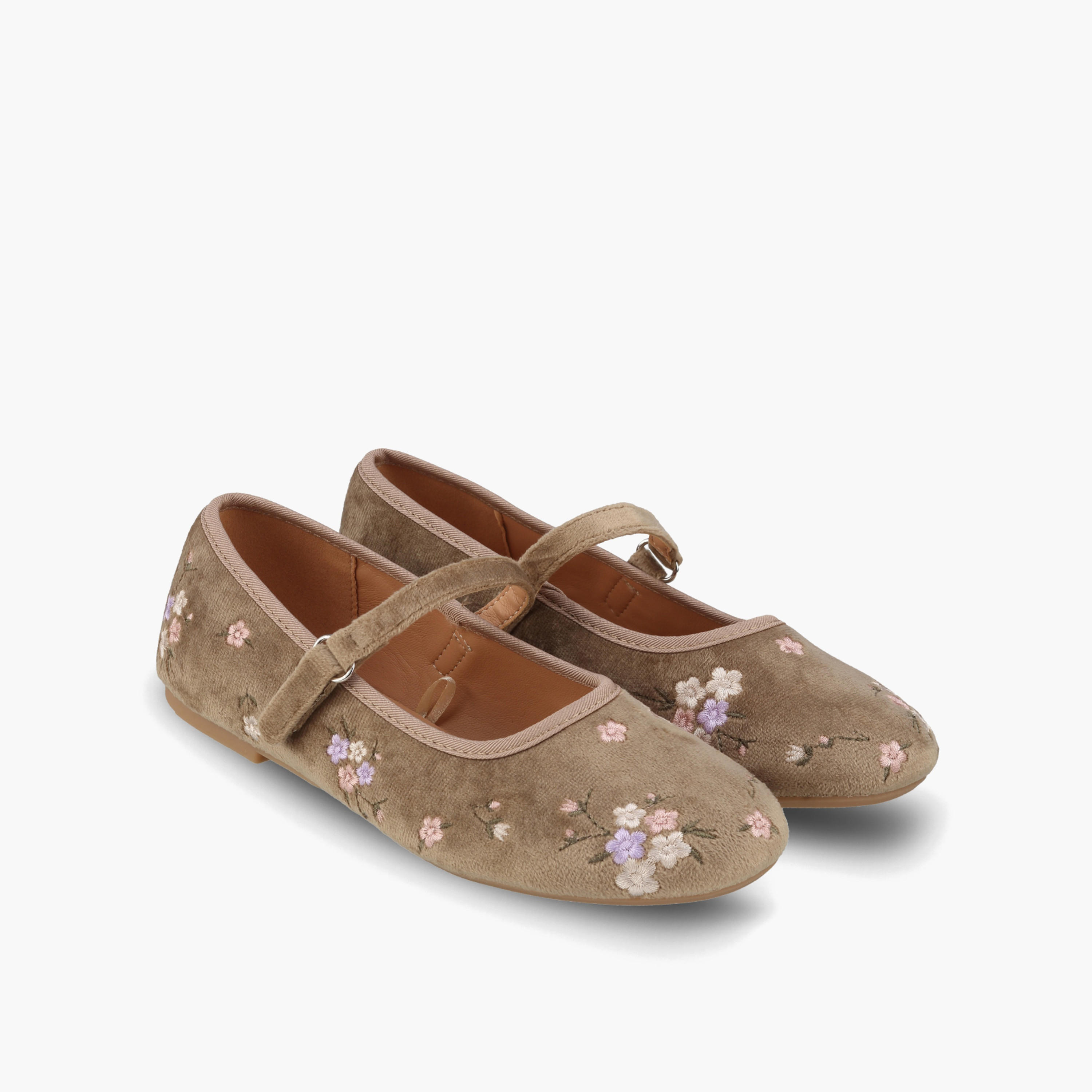حذاء ماري جين بتطريز للفتيات من ليتل ميسي-girls-shoes-ballerinas-image-1