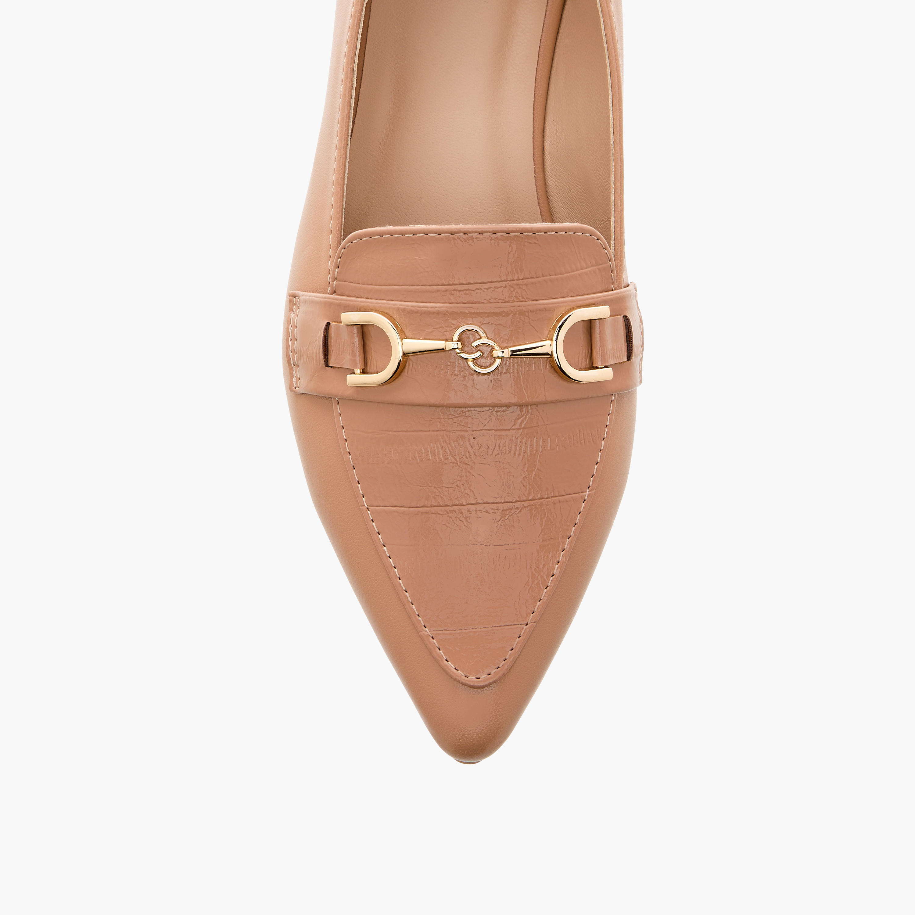 حذاء سهل الارتداء بزينة معدنية للنساء من سيليست-women-shoes-loafersandmoccasins-image-4