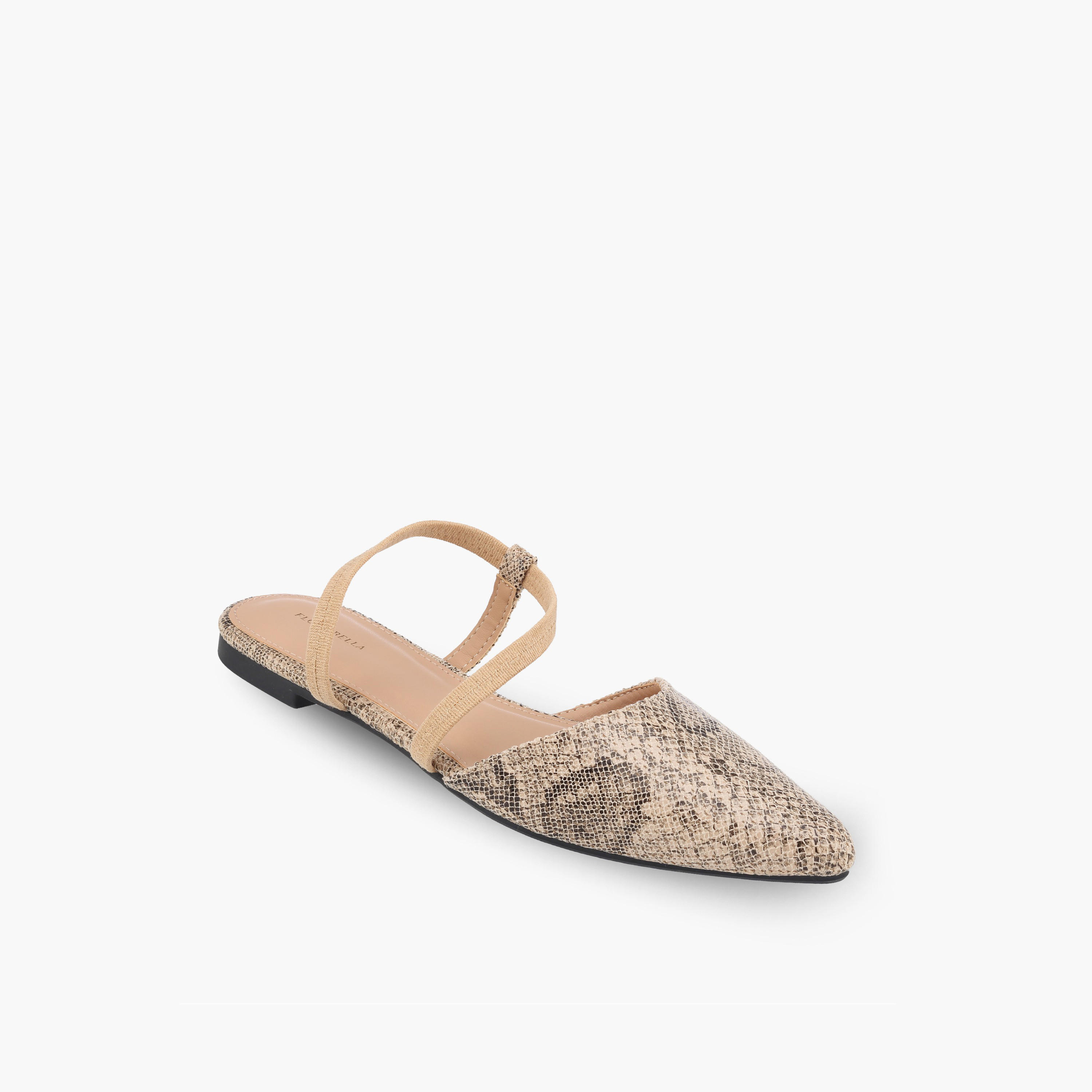 حذاء ميول بمقدمة مدببة وطبعات من فلورا بيلا-women-shoes-flats-mules-image-2