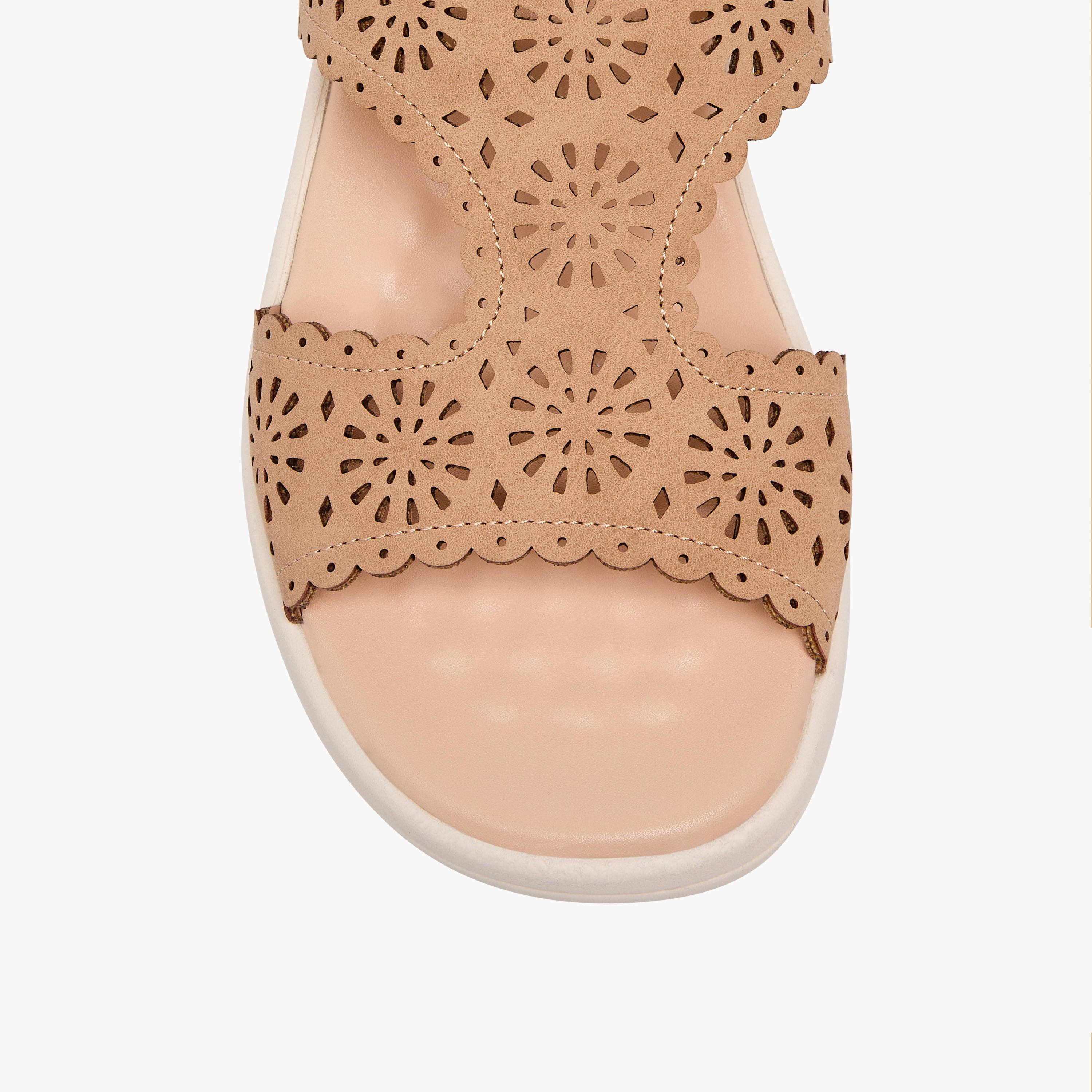 صندل بأحزمة مفرغة بالليزر للنساء من لو كونفورت-women-shoes-sandals-heeled-image-7