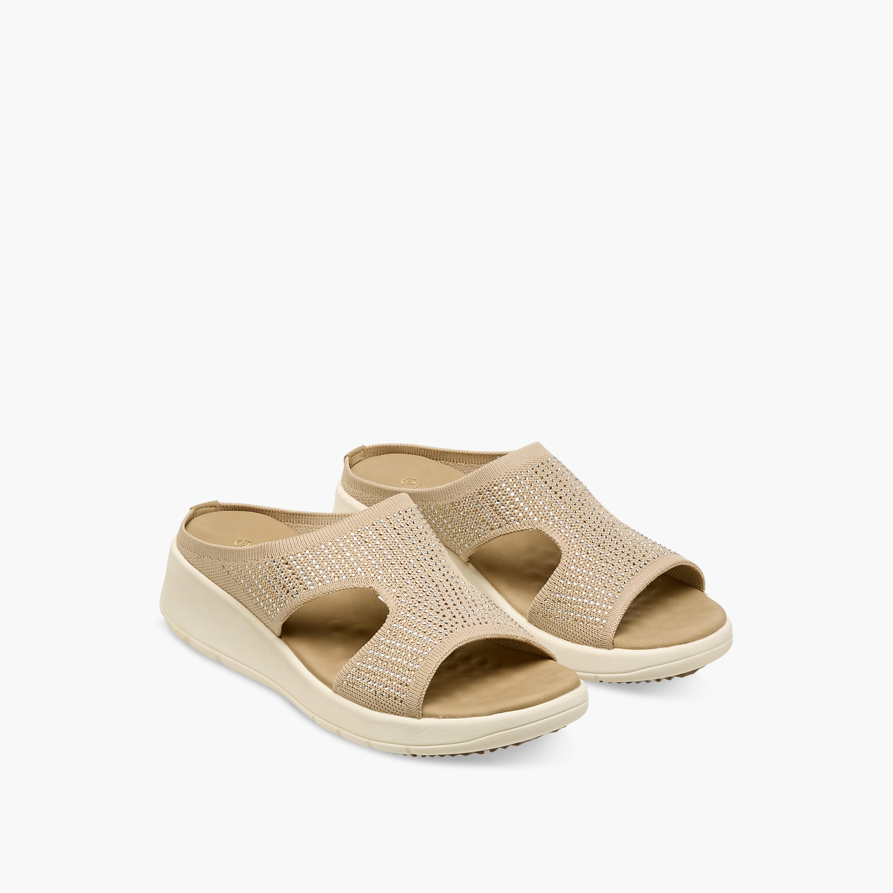 صندل فلاي نت سهل الارتداء بكعب ويدج للنساء من لو كونفورت-women-shoes-sandals-heeled-image-1