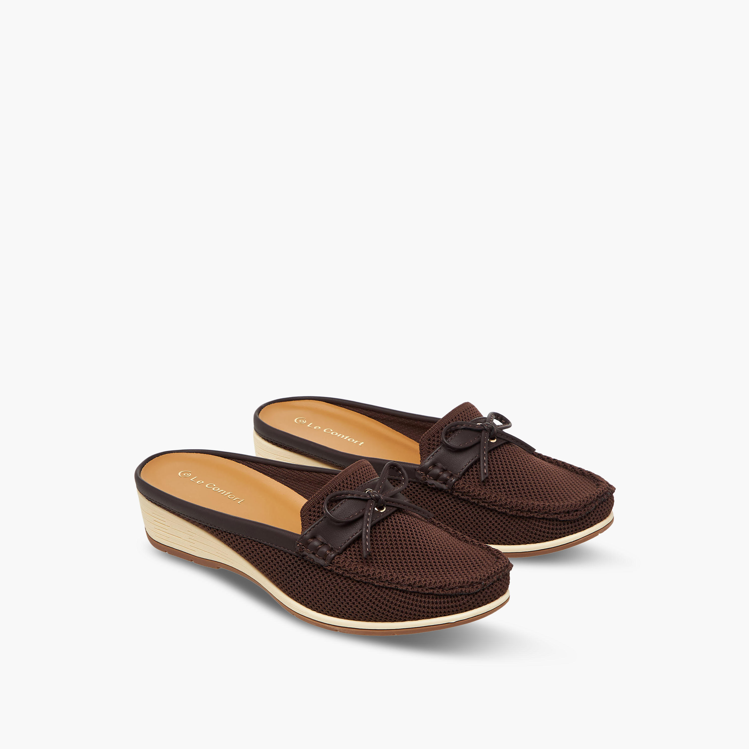 حذاء ميول بكعب ويدج للنساء من لو كونفورت-women-shoes-flats-mules-image-1