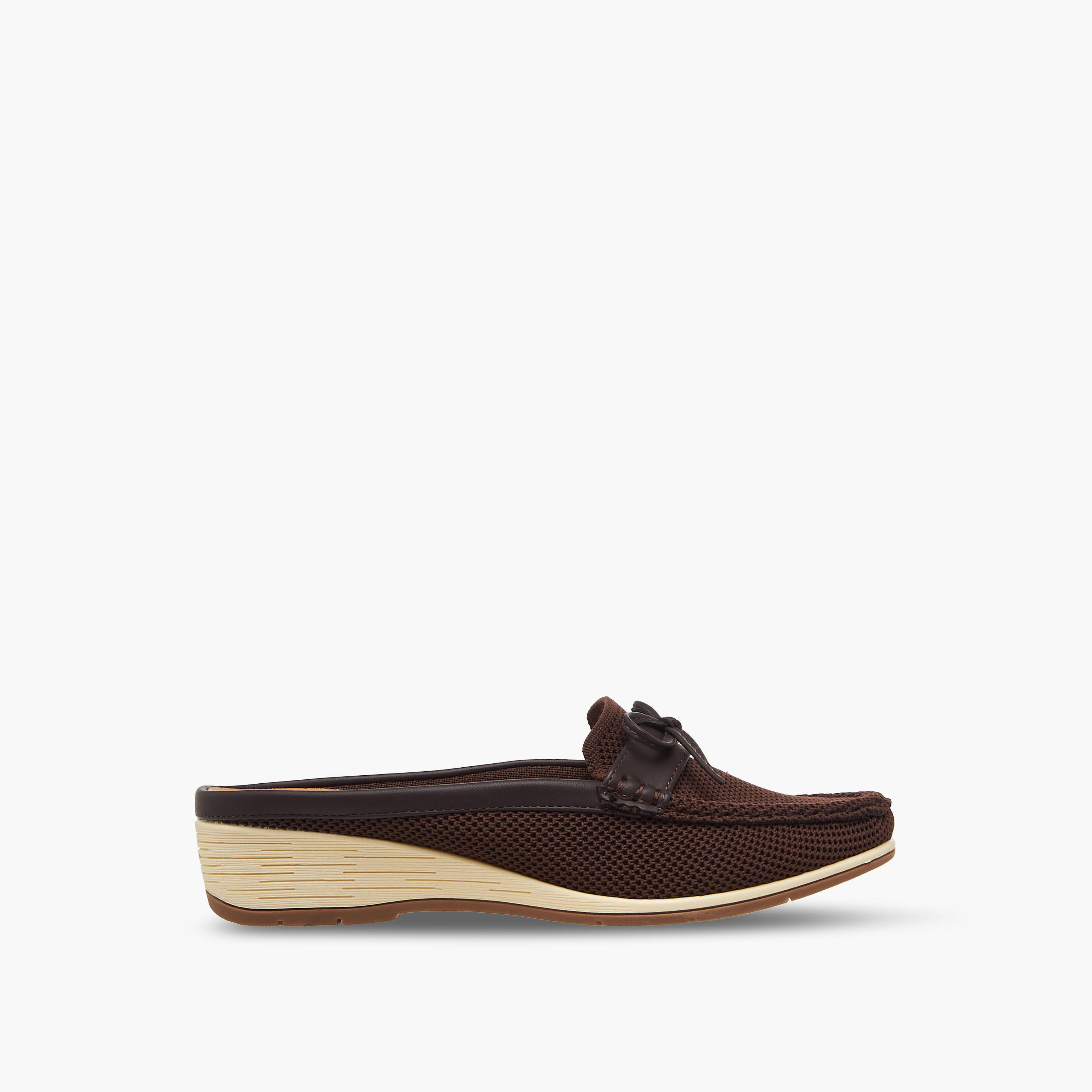حذاء ميول بكعب ويدج للنساء من لو كونفورت-women-shoes-flats-mules-image-3