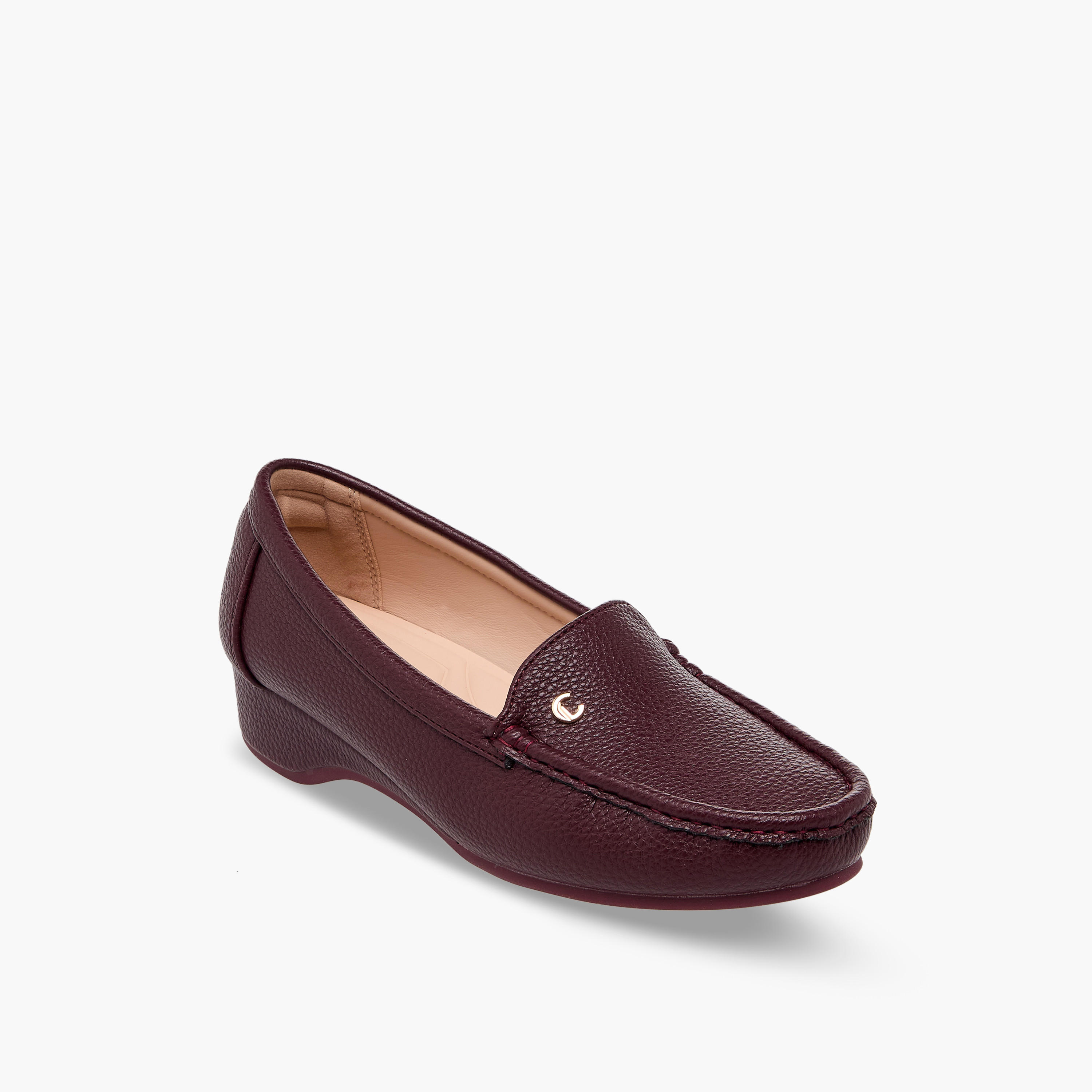 حذاء لوفر بارز الملمس بكعب ويدج للنساء من لو كونفورت-women-shoes-loafersandmoccasins-image-2