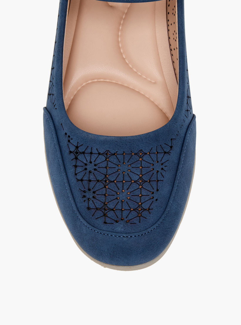 Le Confort Women Laser Cut Mary Jane Shoes-women-shoes-ballerinas-image-7