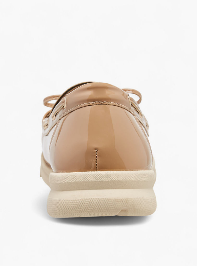 حذاء لوفر سهل الارتداء بتزيينات فيونكة من لو كونفورت-women-shoes-loafersandmoccasins-image-5